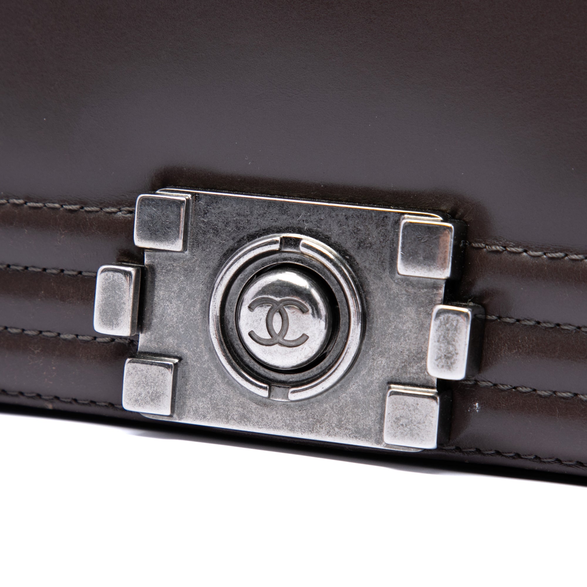 Chanel Large Glazed Calfskin Boy Flap - image 5