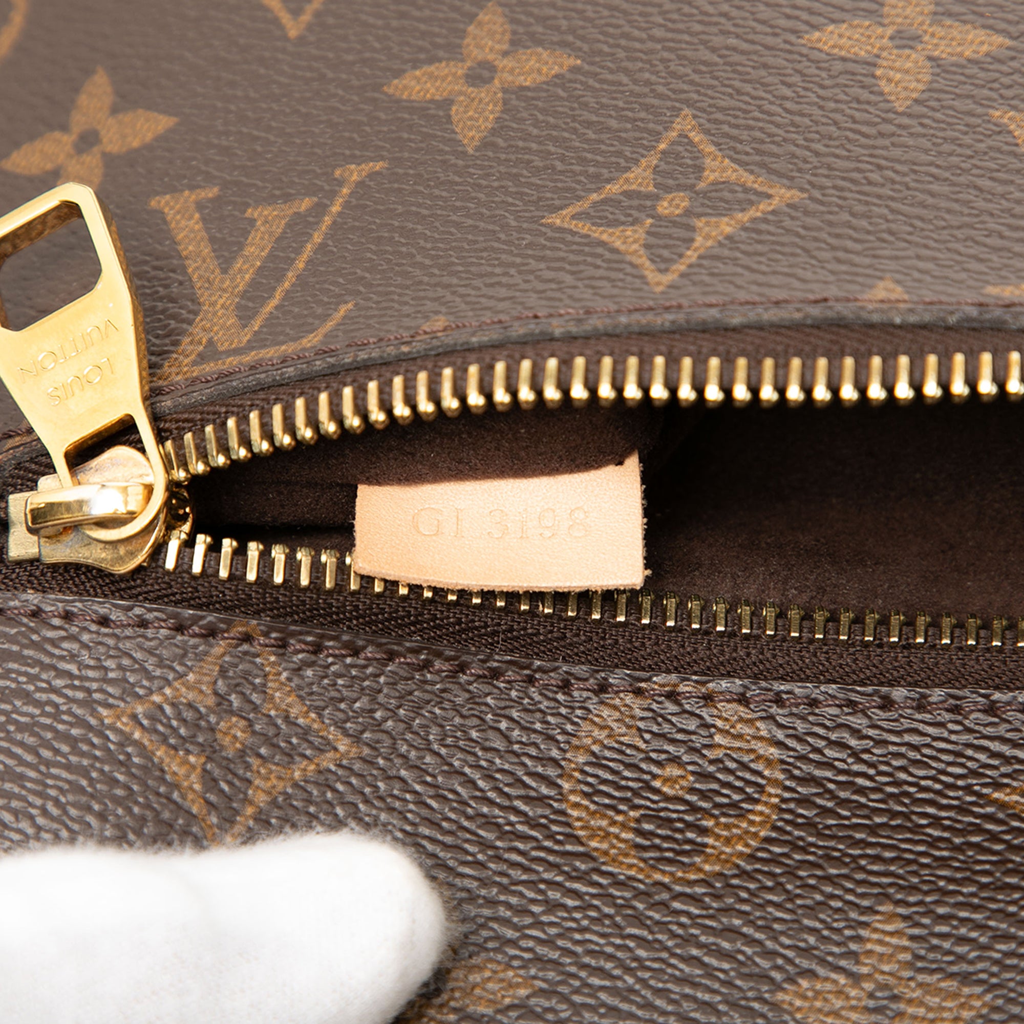 Louis Vuitton Monogram Pochette Metis - image 6