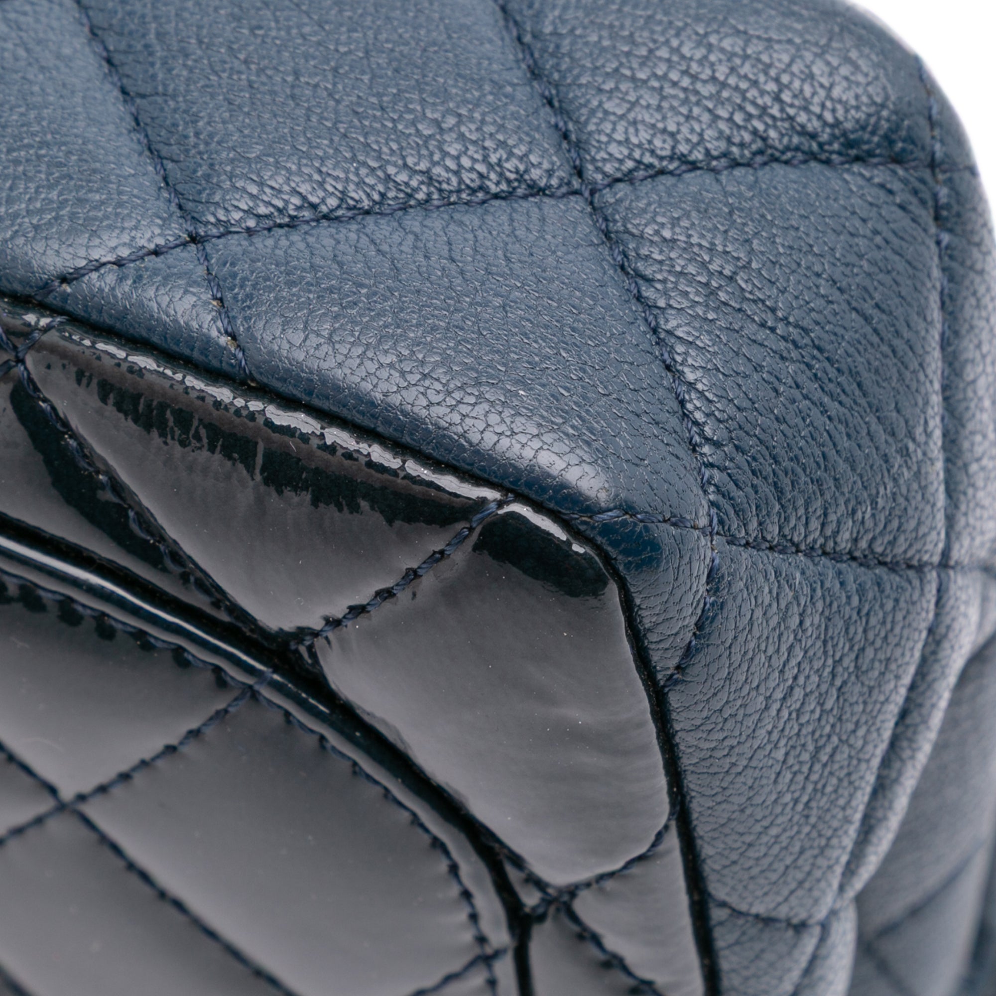 Chanel Paris-Salzburg Small Patent and Goatskin CC Eyelet Flap - image 11