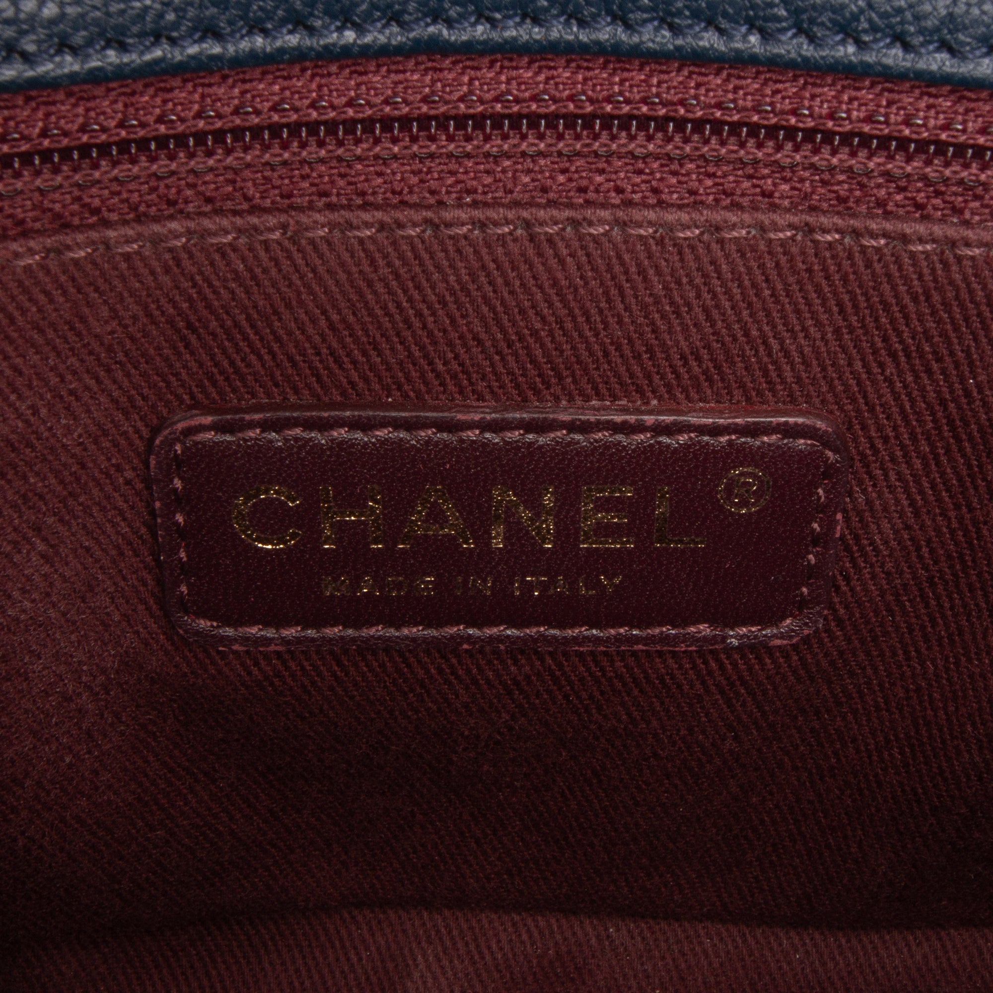 Chanel Paris-Salzburg Small Patent and Goatskin CC Eyelet Flap - image 5