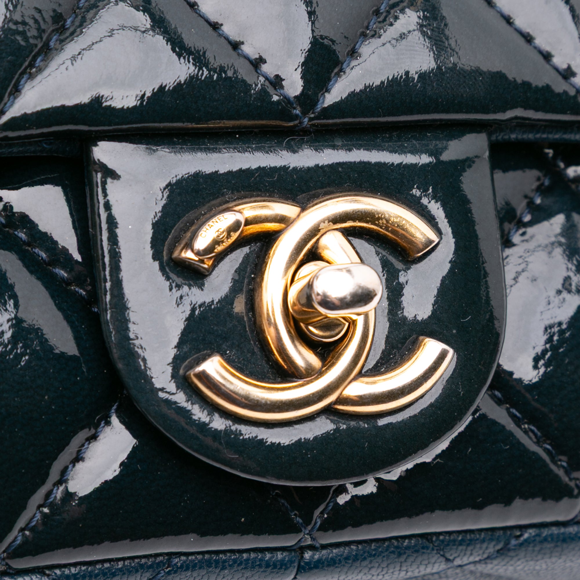 Chanel Paris-Salzburg Small Patent and Goatskin CC Eyelet Flap - image 7