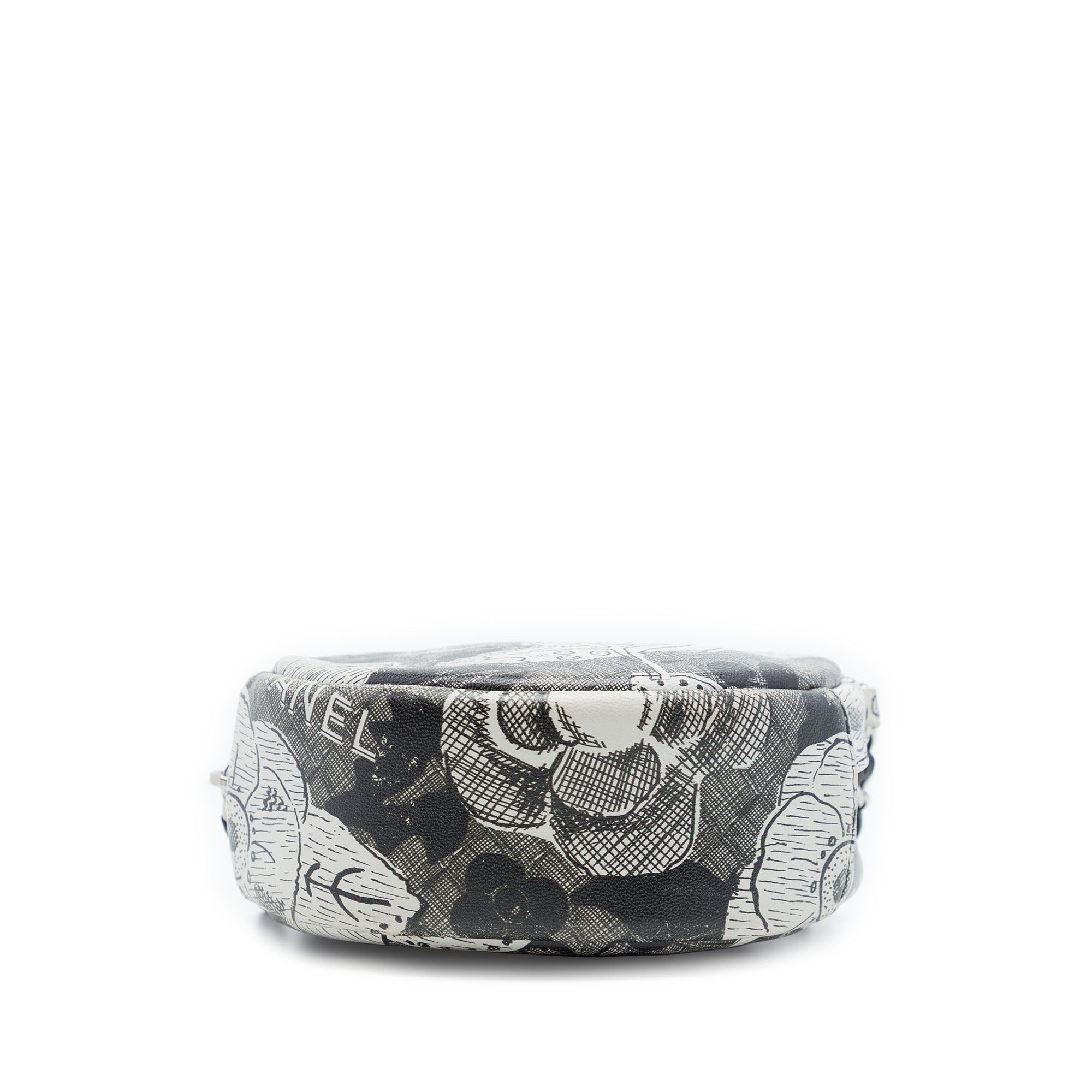 Chanel CC Calfskin Floral Round Clutch with Chain - image 3