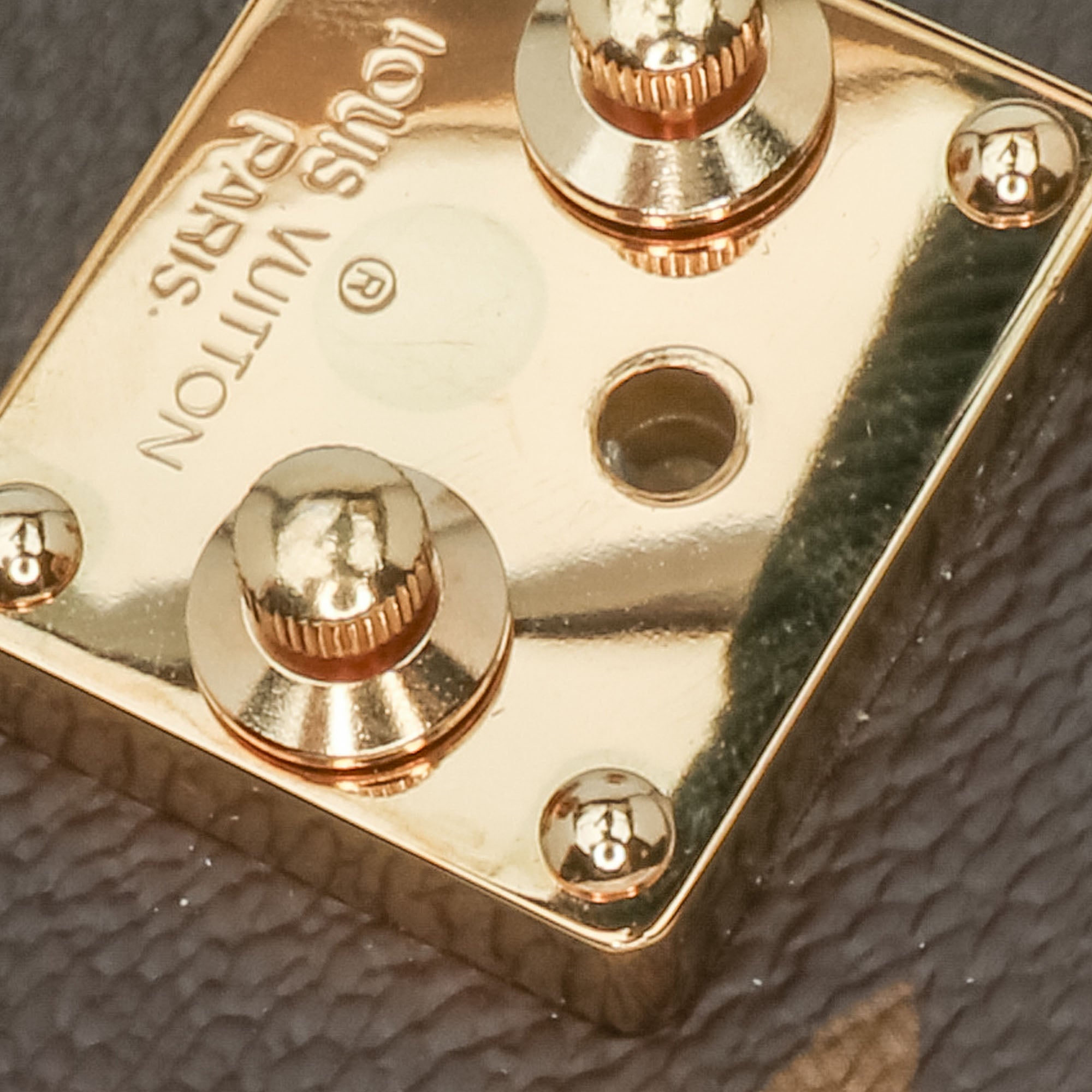 Louis Vuitton Monogram Pochette Metis - image 9