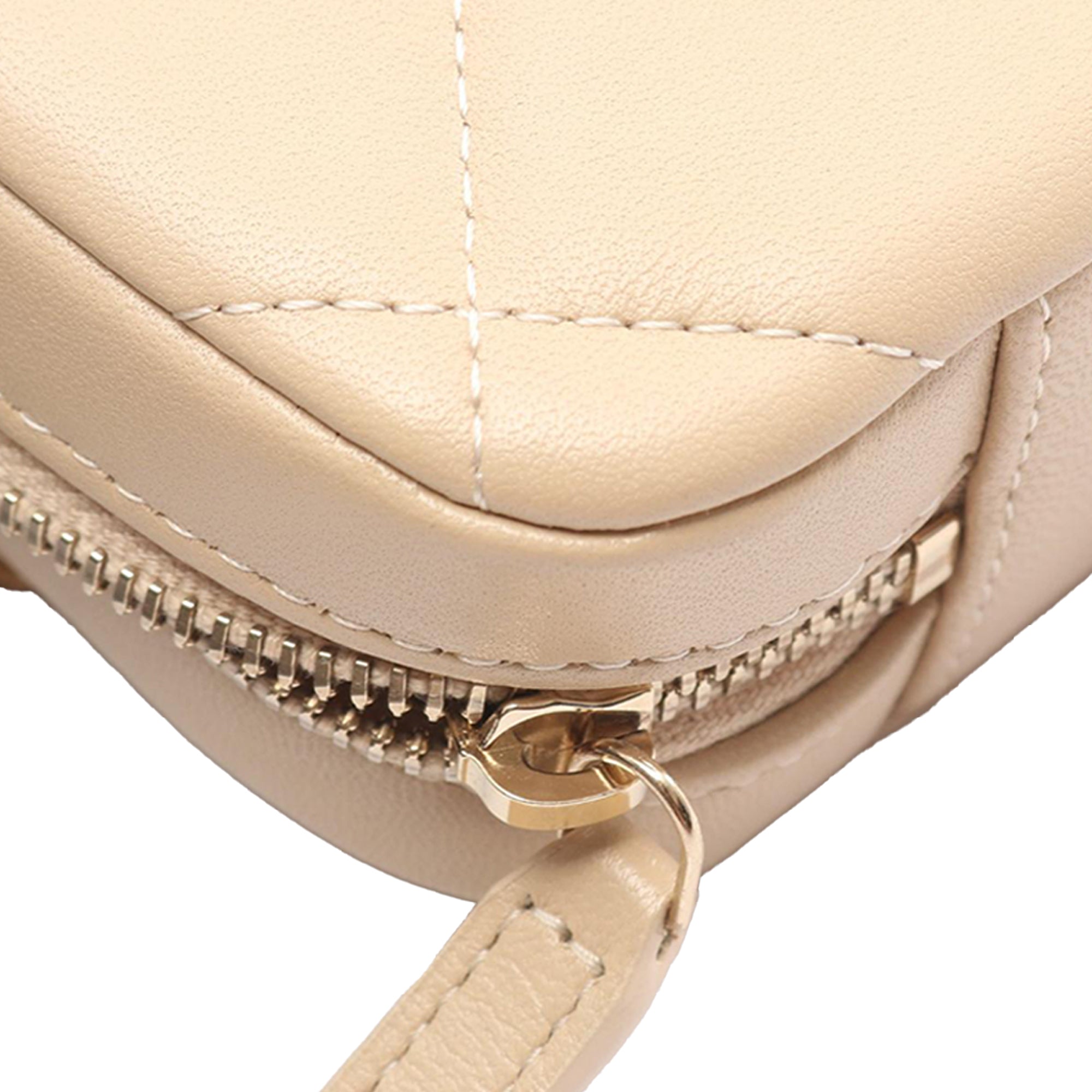 Chanel Lambskin 19 Camera Bag - image 8