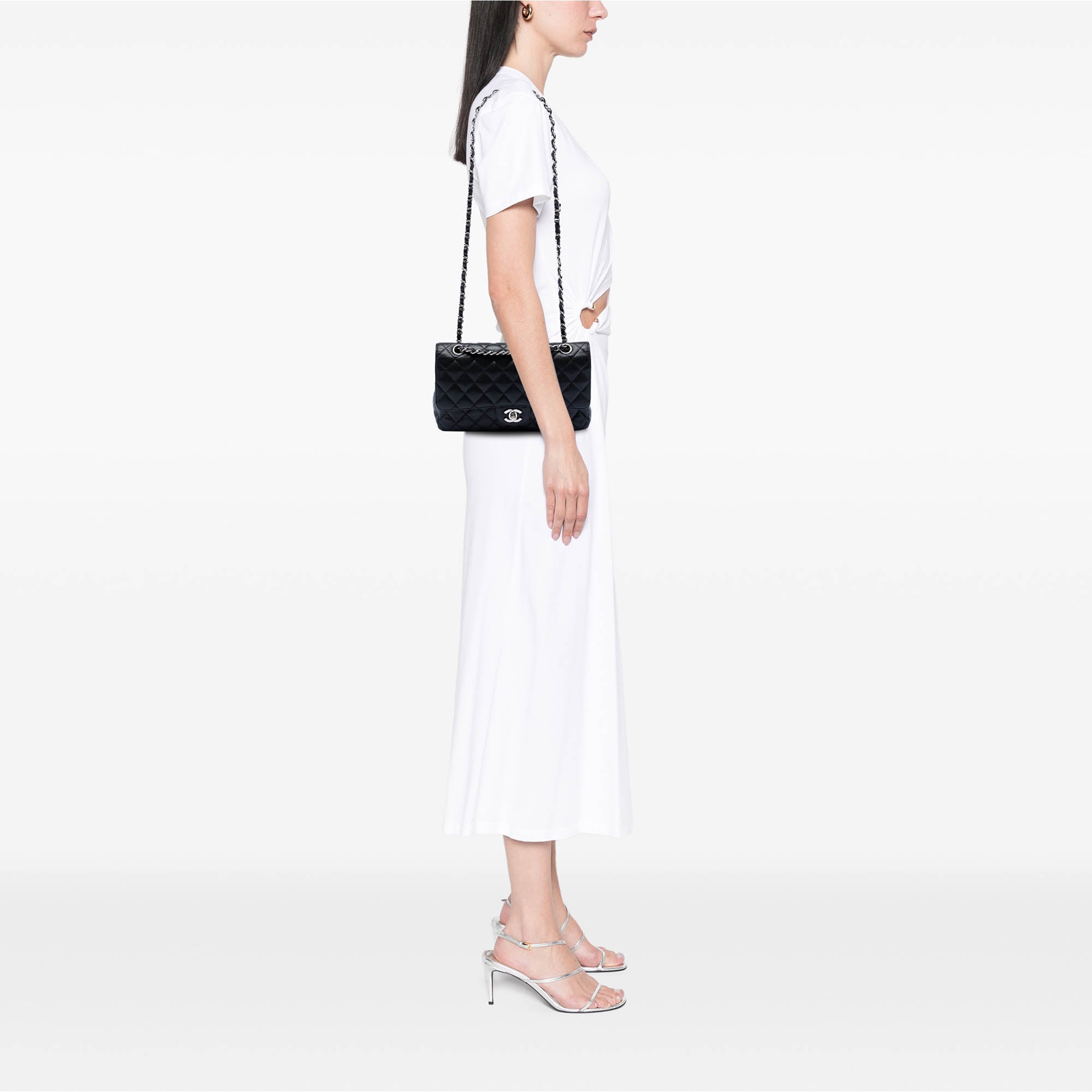Chanel Medium Classic Caviar Double Flap - image 7