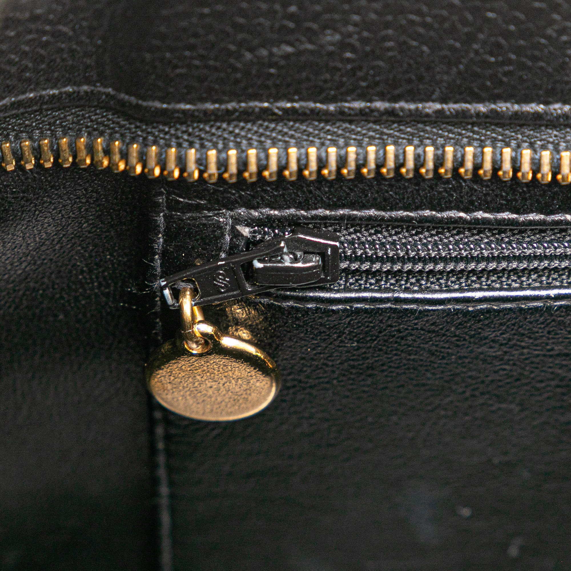 Chanel Caviar Medallion Tote - image 8