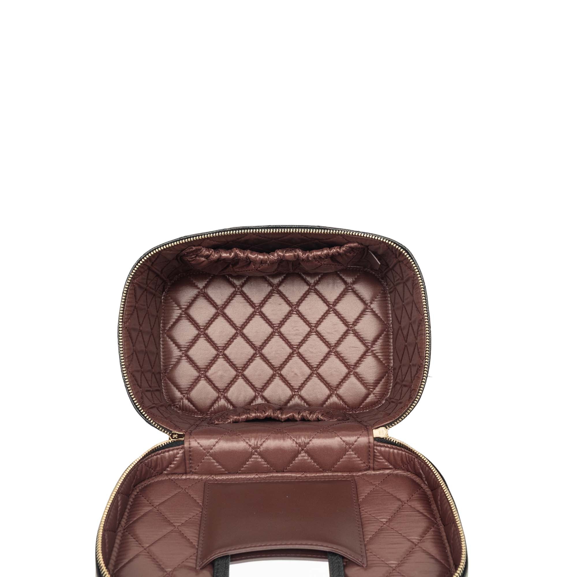 Chanel Medium CC Quilted Caviar Vanity Case - image 4