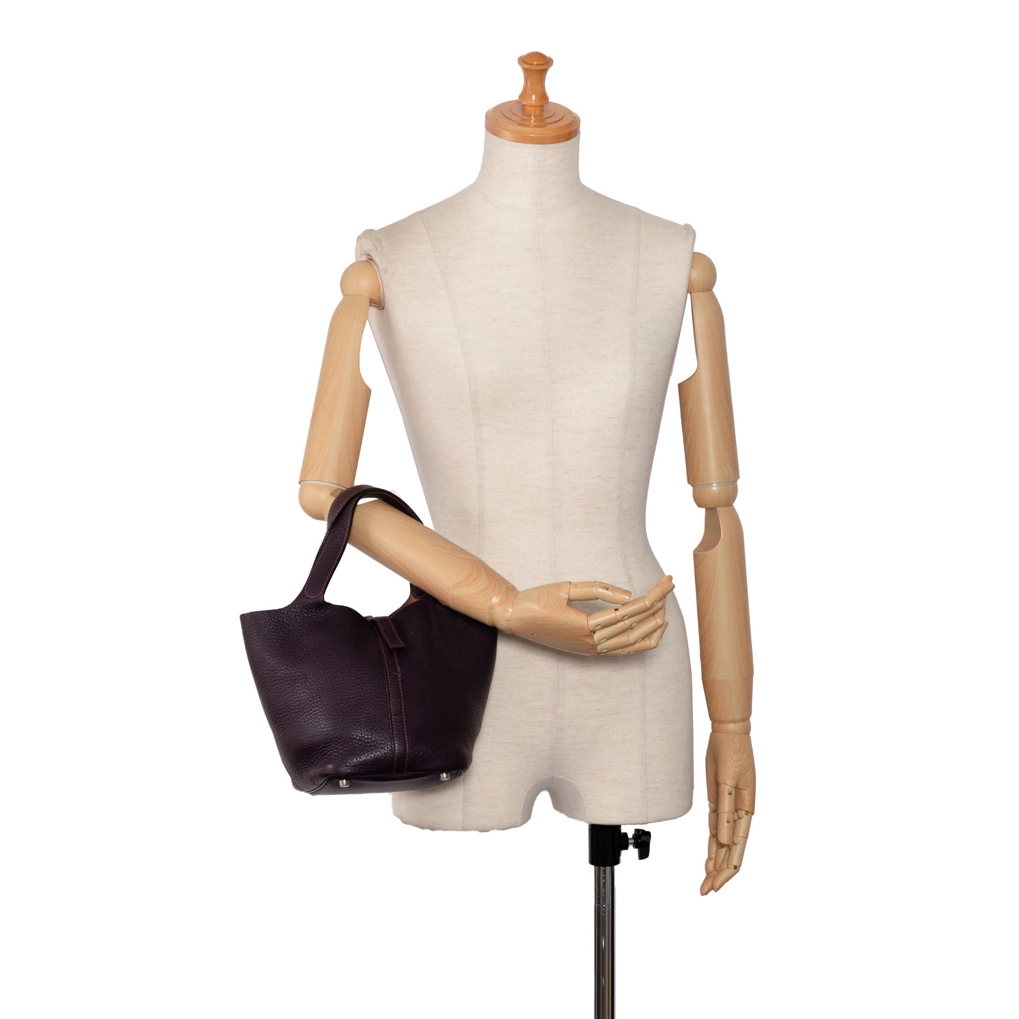 Hermès Clemence Picotin 18 - image 12