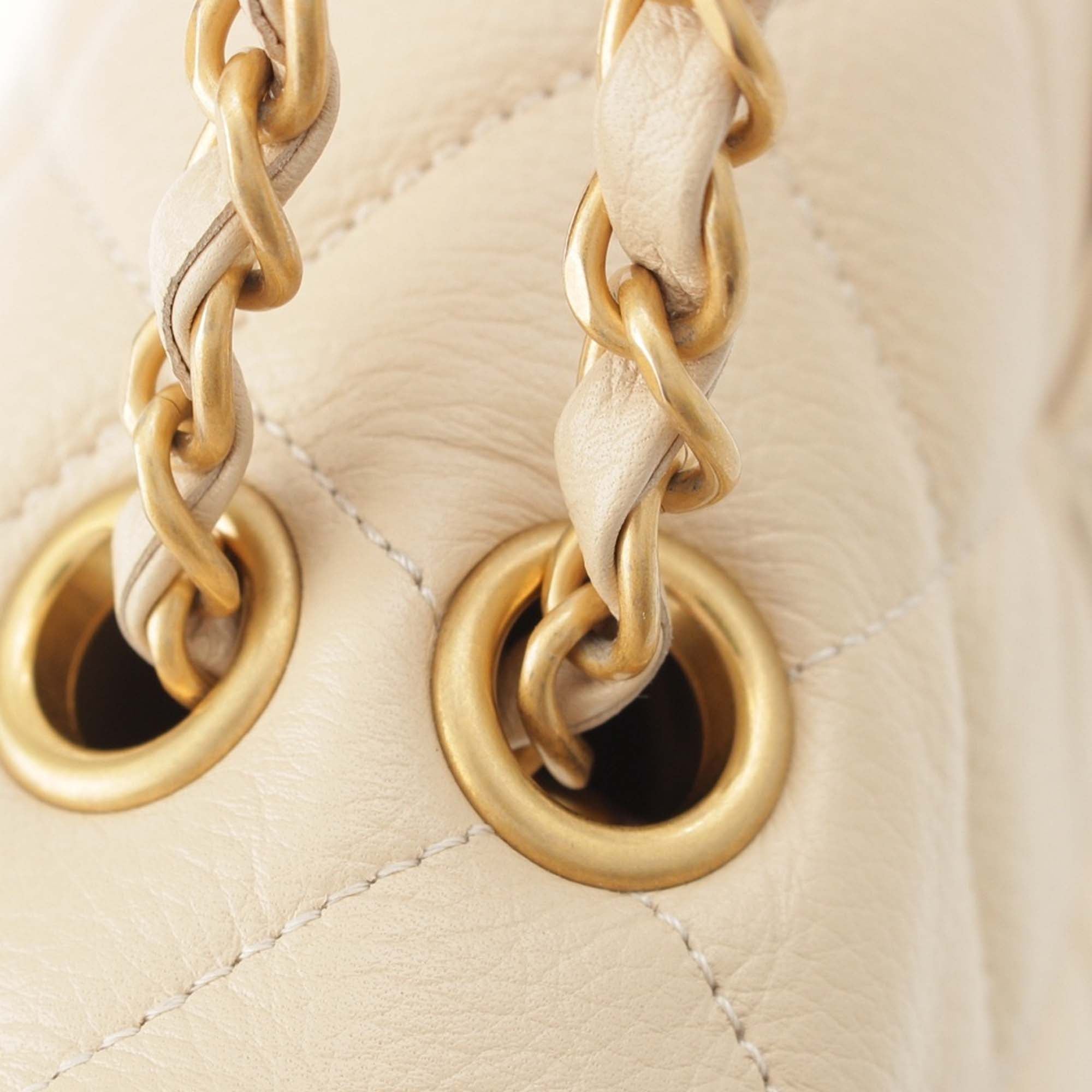 Chanel XXL Quilted Lambskin Single Flap - image 10