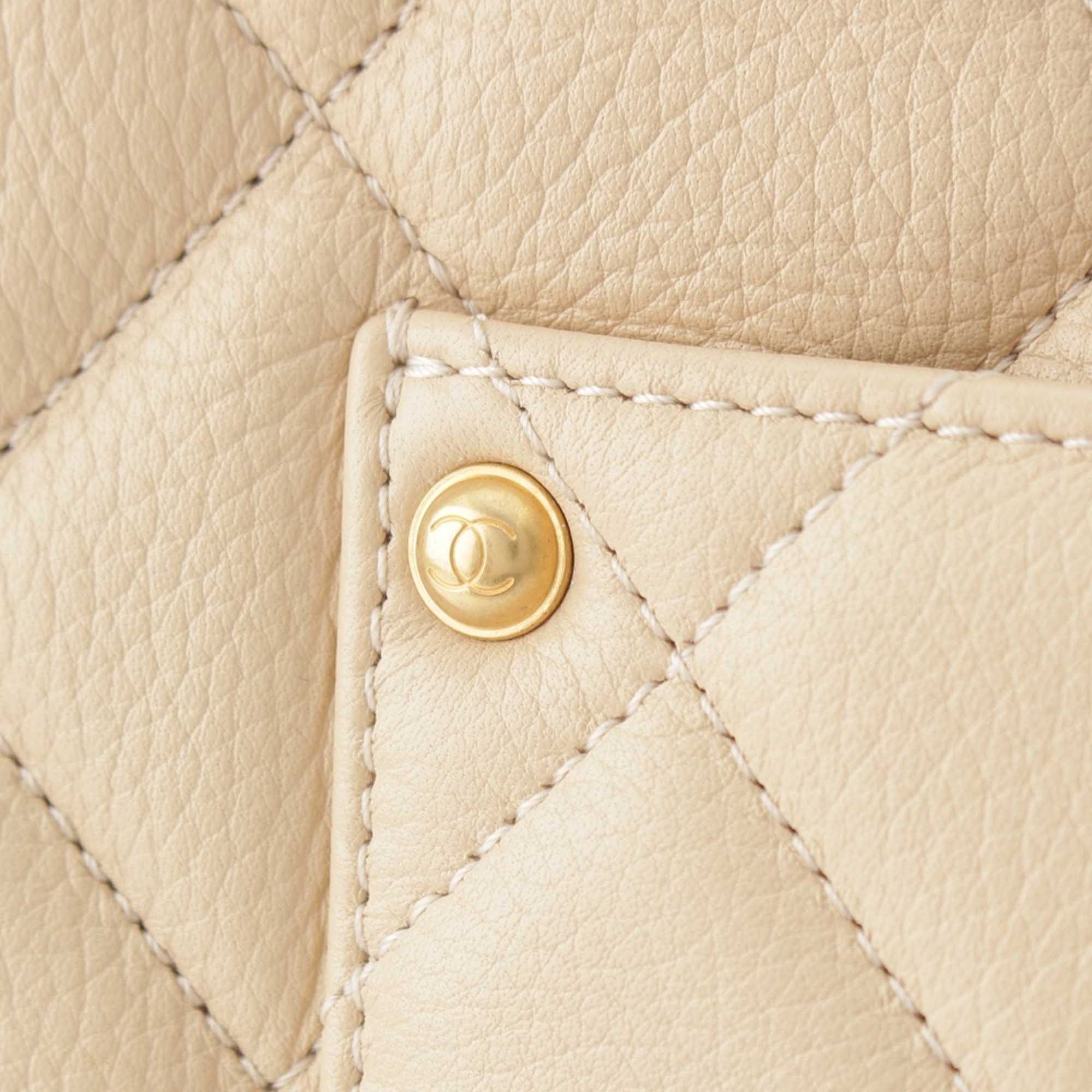 Chanel XXL Quilted Lambskin Single Flap - image 12