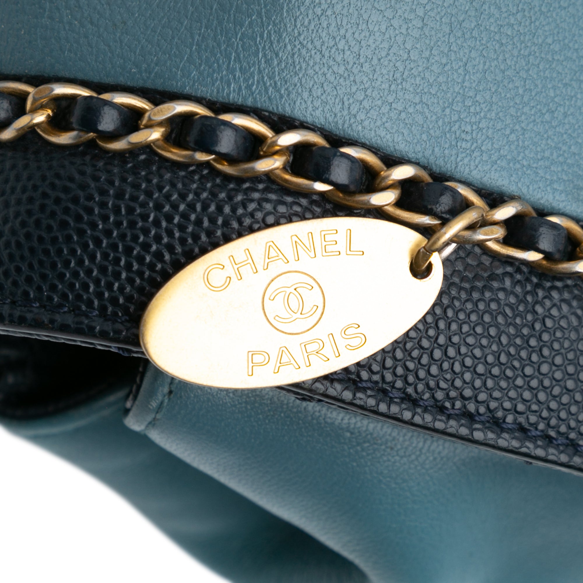 Chanel Lambskin and Caviar Lovely Chains Flap - image 9