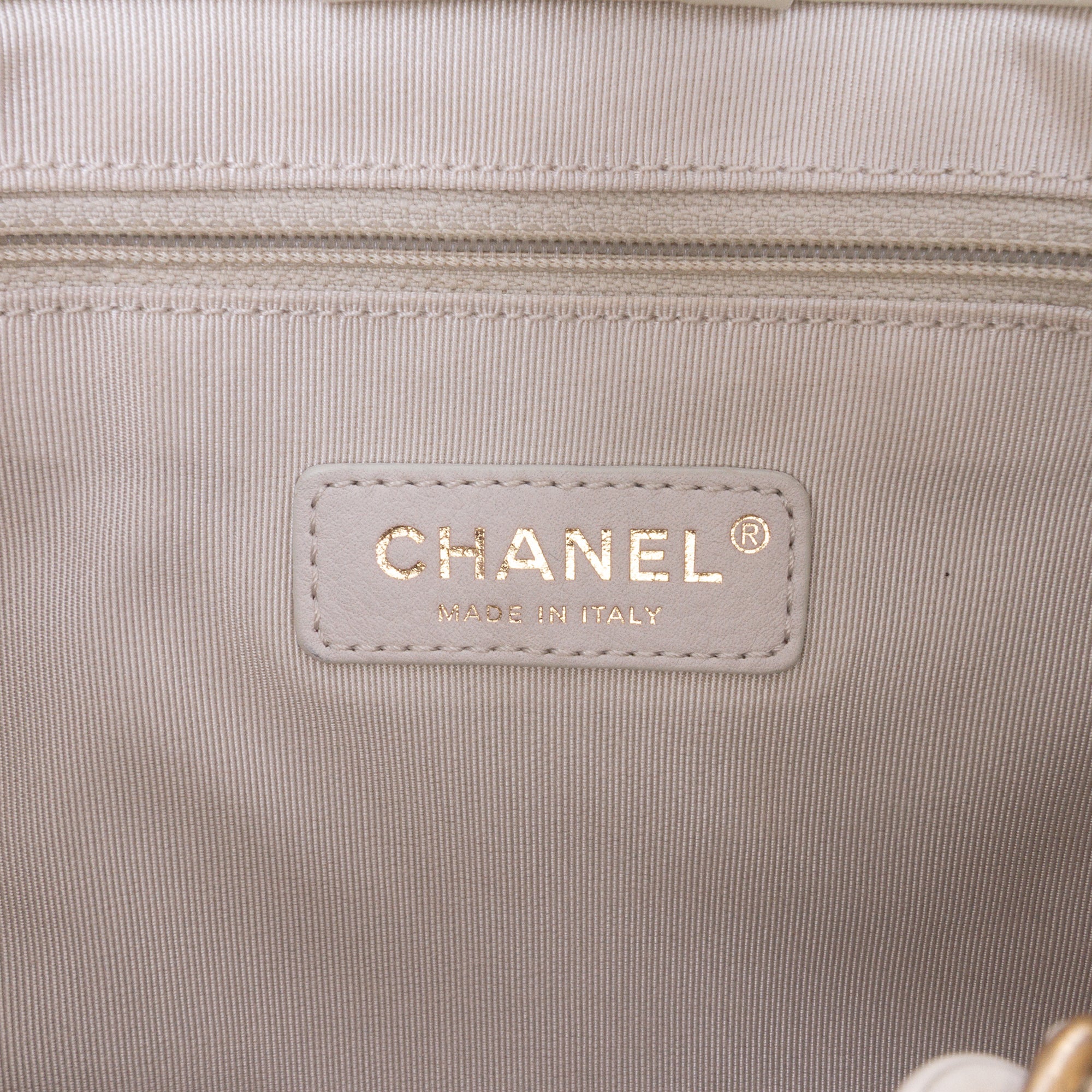 Chanel Shiny Aged Calfskin North South Shopping Tote - image 5