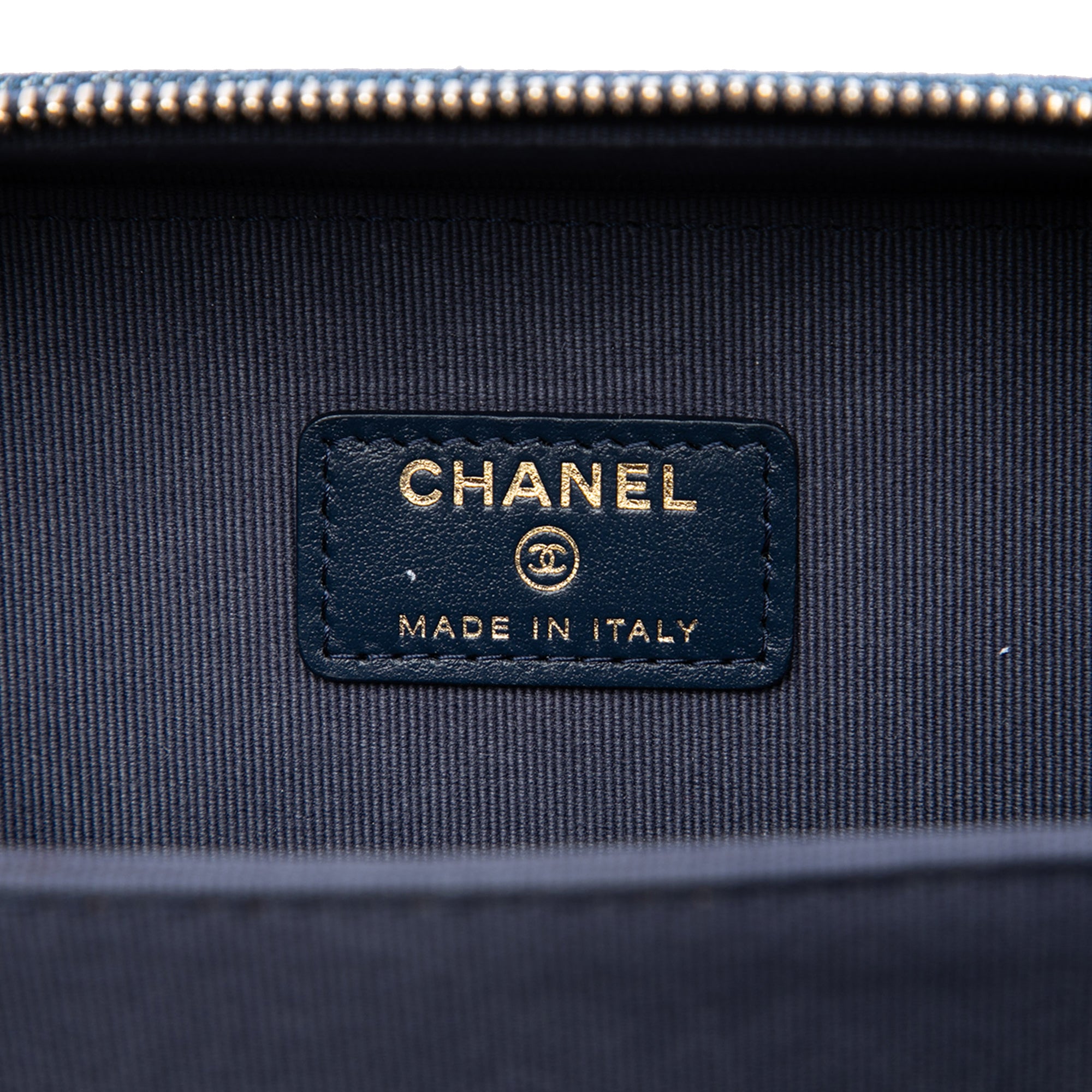 Chanel CC Printed Denim Camera Case - image 5