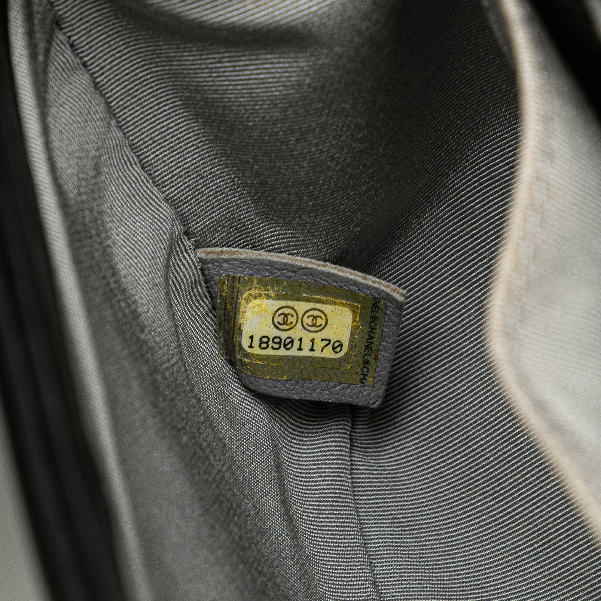 Chanel Old Medium Calfskin Double Stitch Boy Flap - image 6