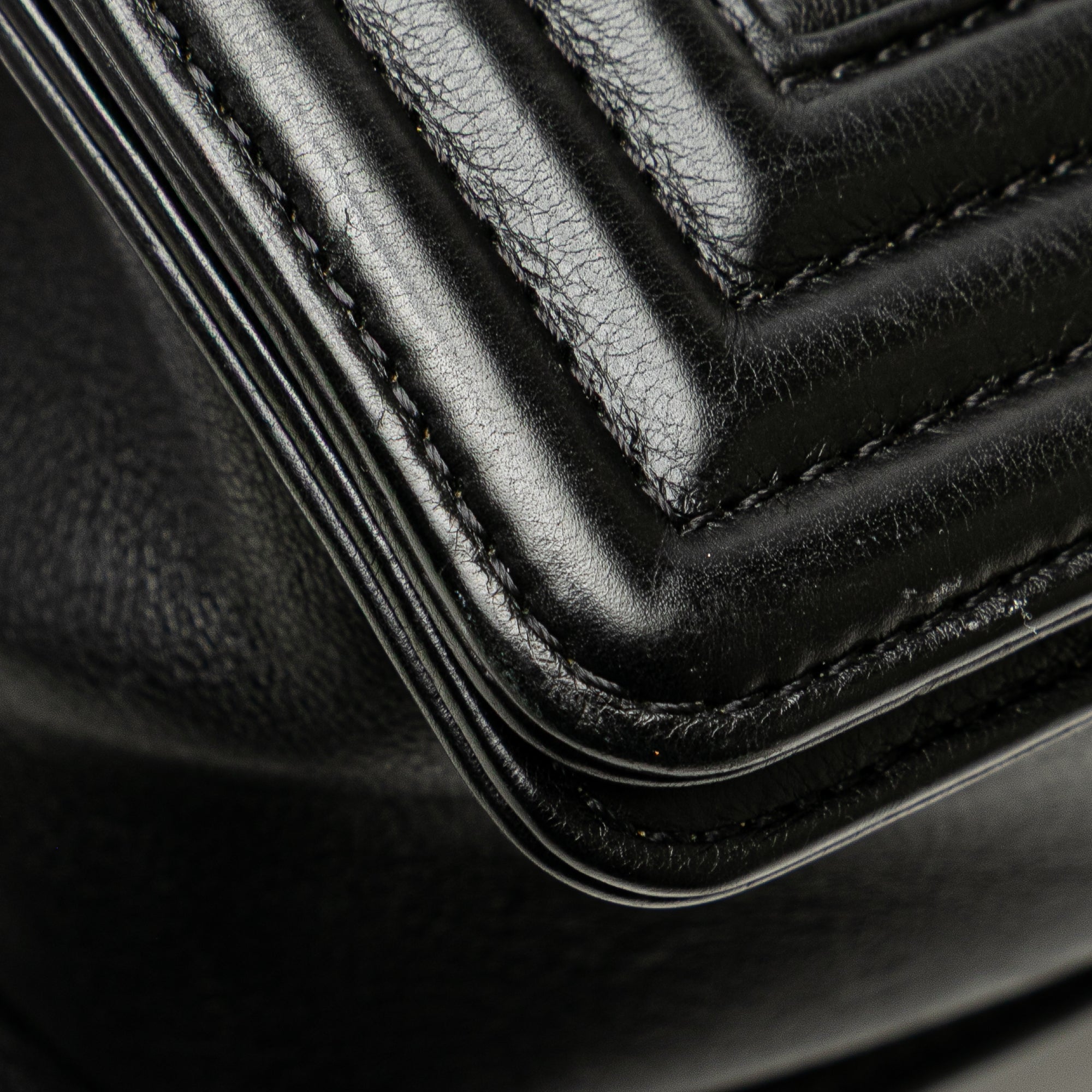 Chanel Old Medium Calfskin Double Stitch Boy Flap - image 8