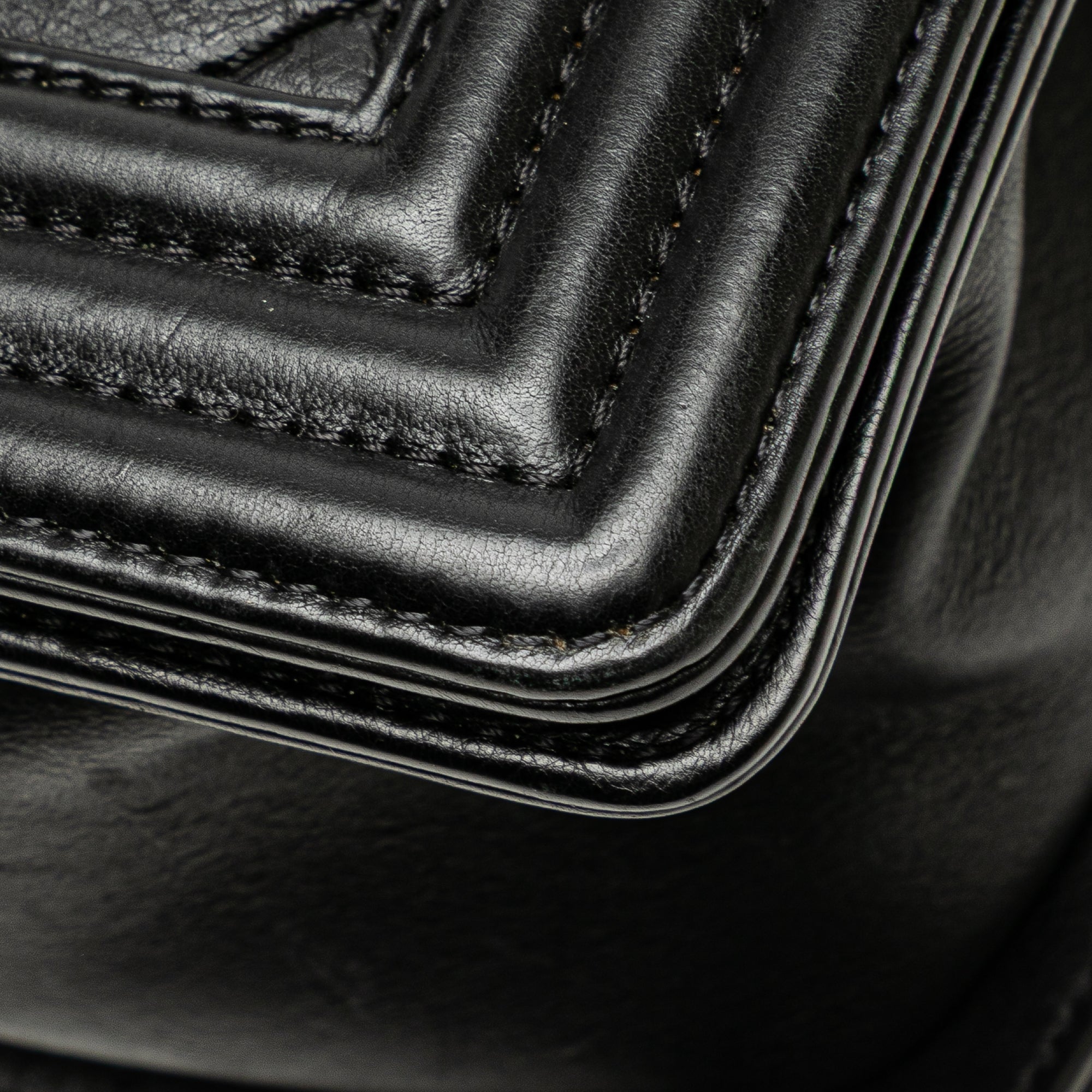Chanel Old Medium Calfskin Double Stitch Boy Flap - image 9