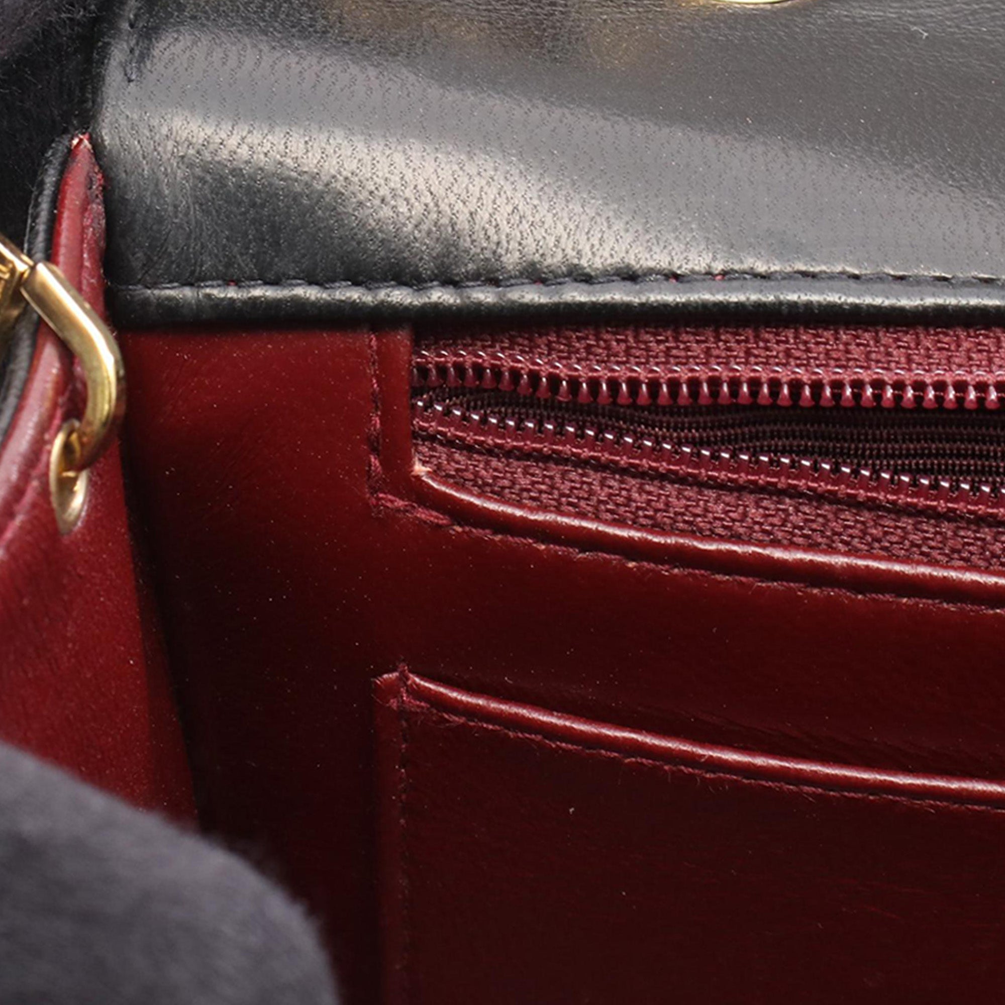Chanel Small Lambskin Diana Flap - image 6