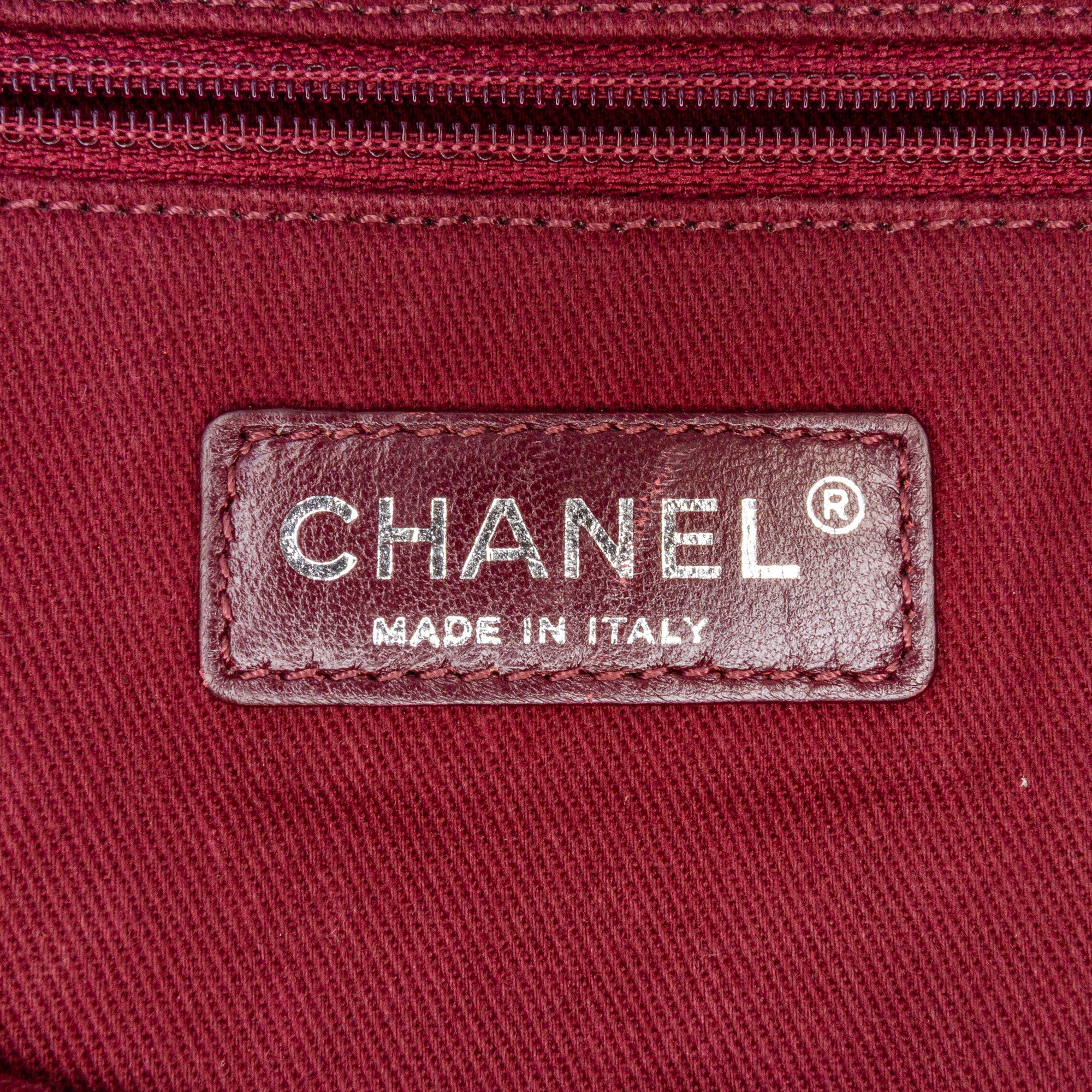 Chanel Large Quilted Glazed Calfskin Duo Color Tote - image 6