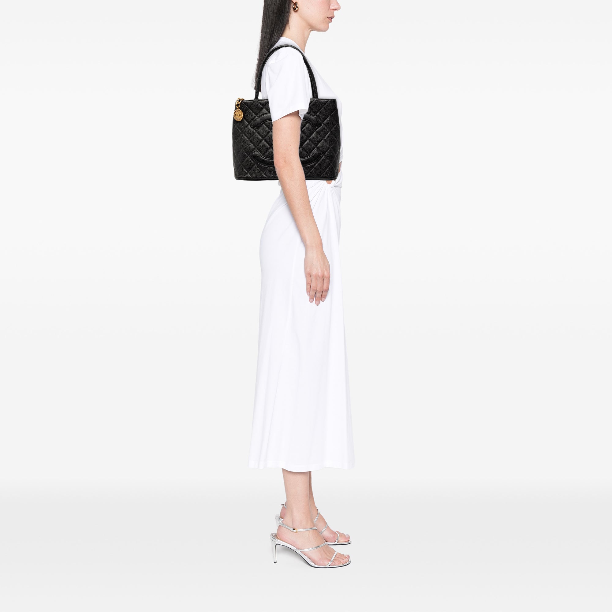 Chanel Caviar Medallion Tote - image 7