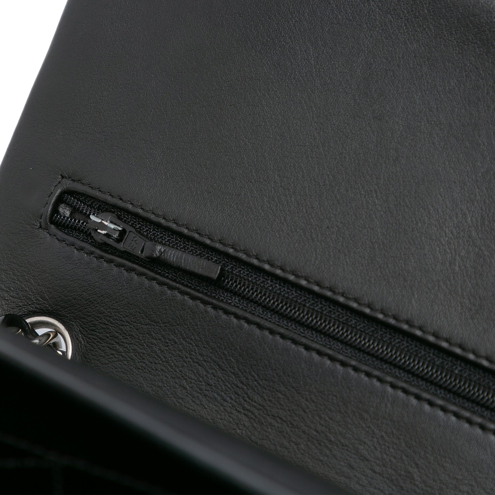 Chanel Jumbo Classic Patent Double Flap - image 9