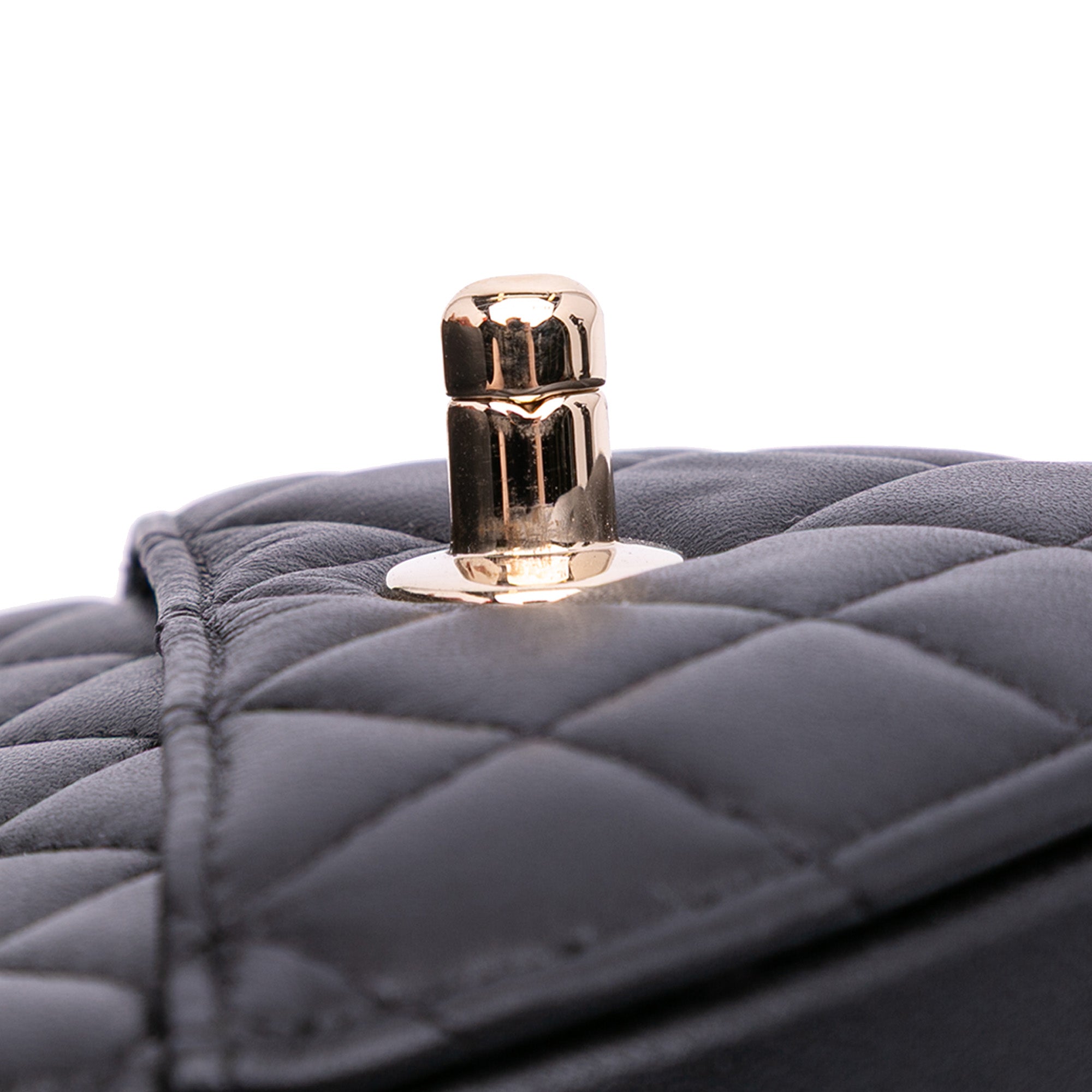 Chanel Mini Lambskin CC in Love Heart Crossbody - image 9