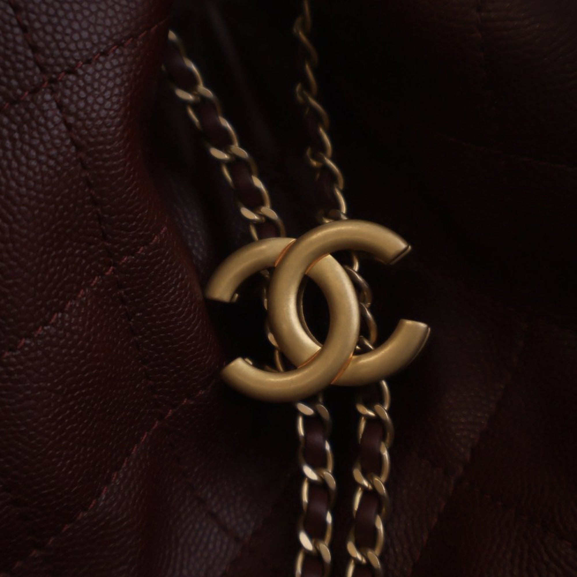 Chanel Medium Quilted Caviar Chanel 25 Hobo - image 4