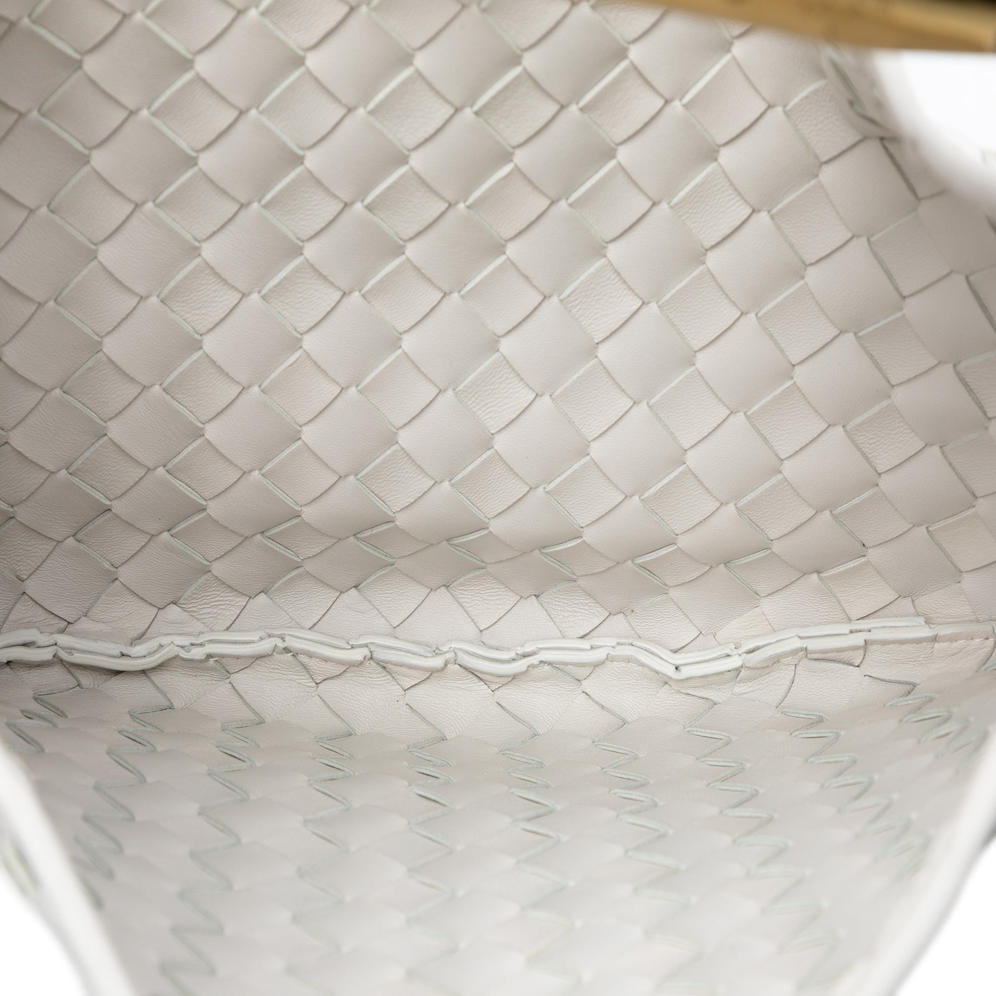 Bottega Veneta Lambskin Intrecciato Sardine - image 4