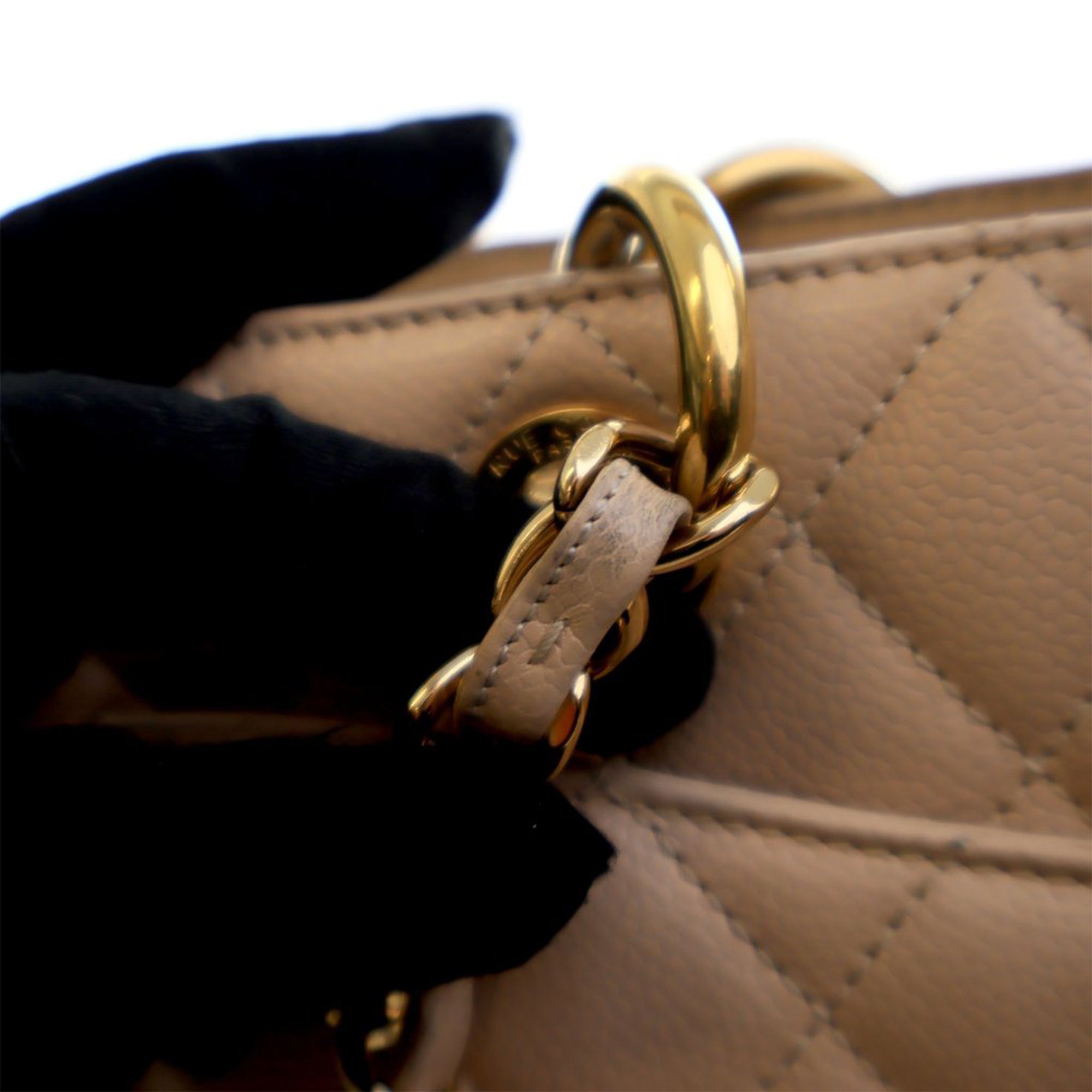 Chanel Caviar Grand Shopping Tote - image 9