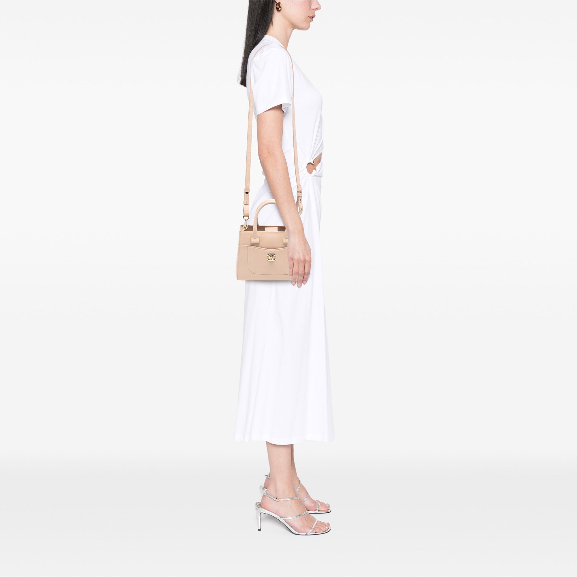 Chanel Mini Grained Calfskin Neo Executive Shopper Tote - image 7
