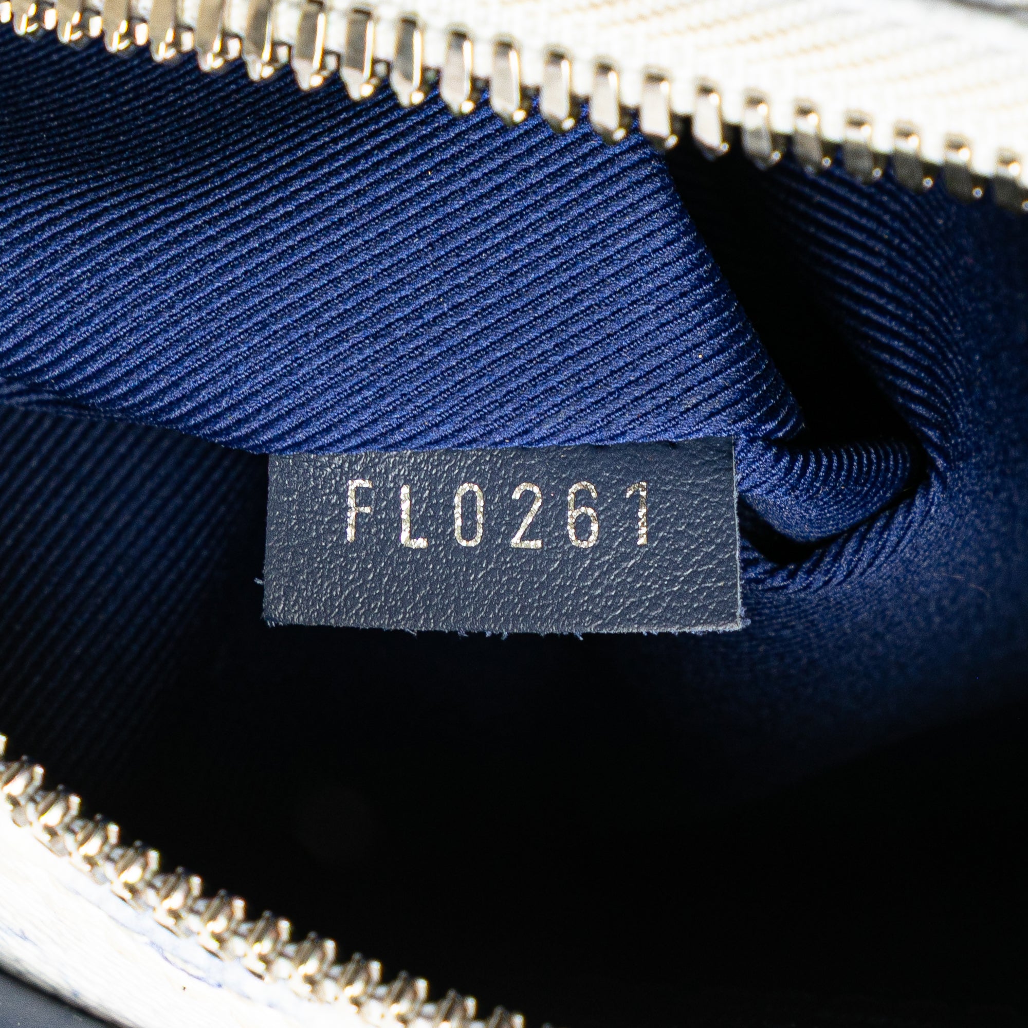 Louis Vuitton Monogram Watercolor Keepall Bandouliere XS - image 6