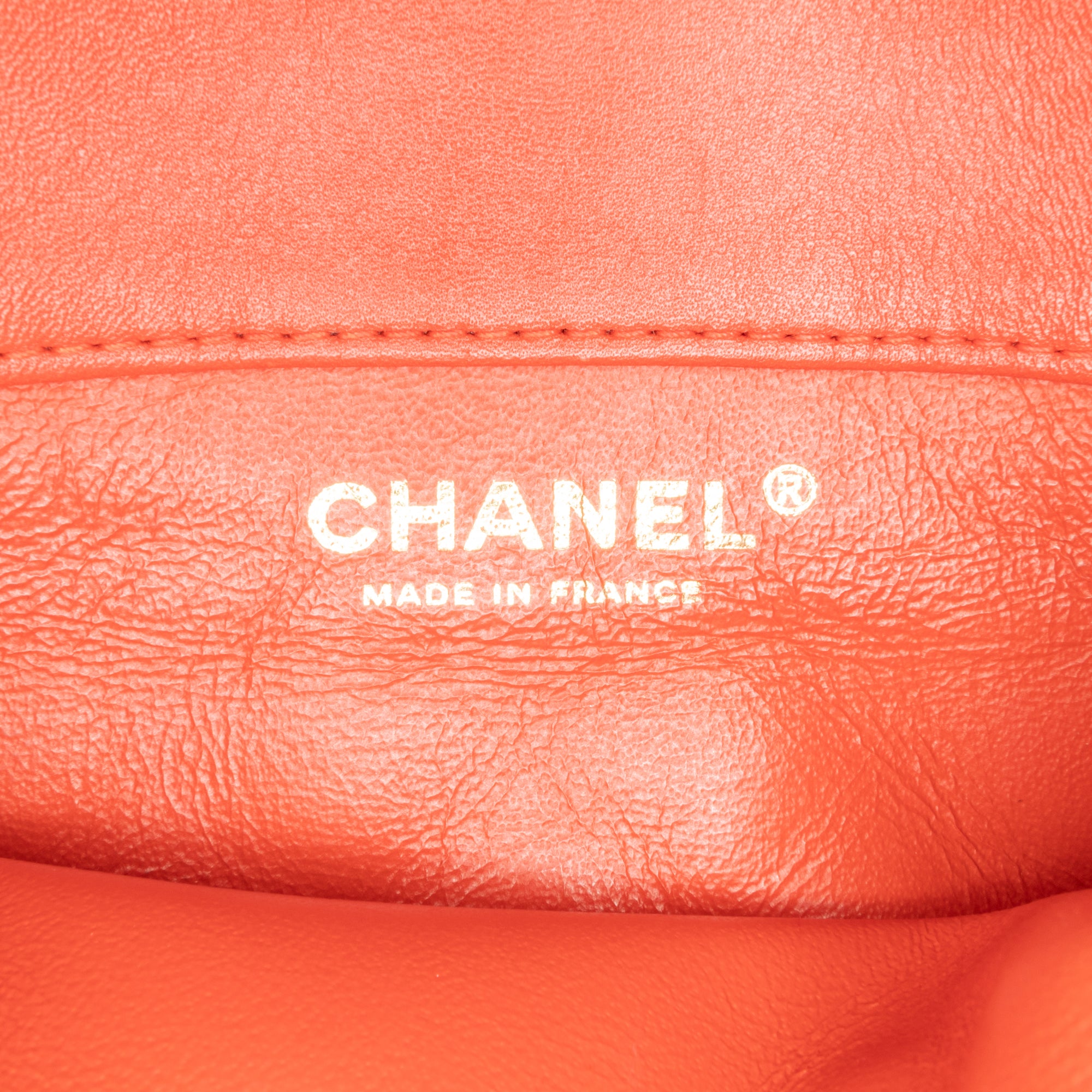 Chanel Quilted Lambskin Knock on Wood Satchel - image 5