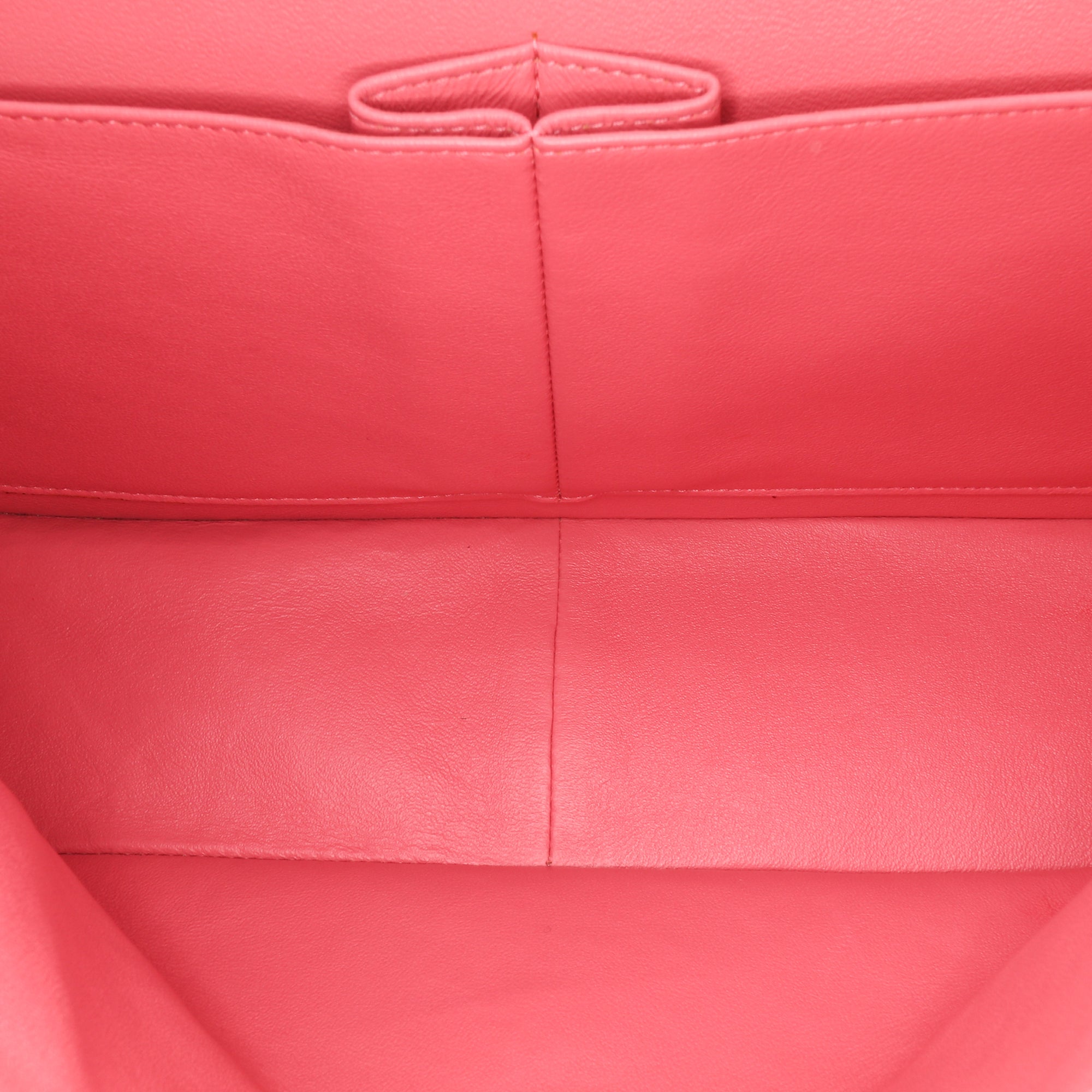 Chanel Jumbo Classic Lambskin Double Flap - image 4