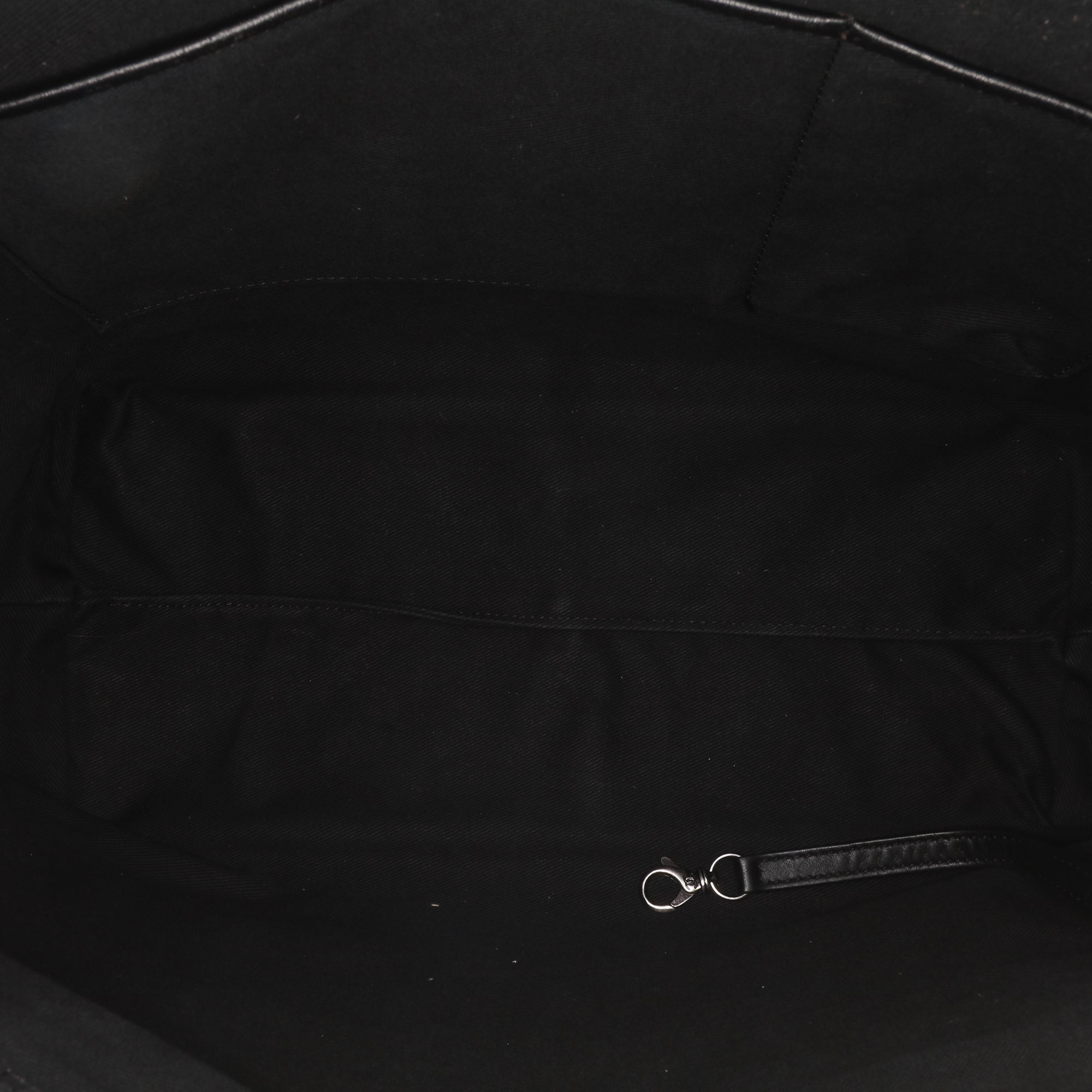 Chanel Medium CC Quilted Calfskin Pocket Tote - image 4