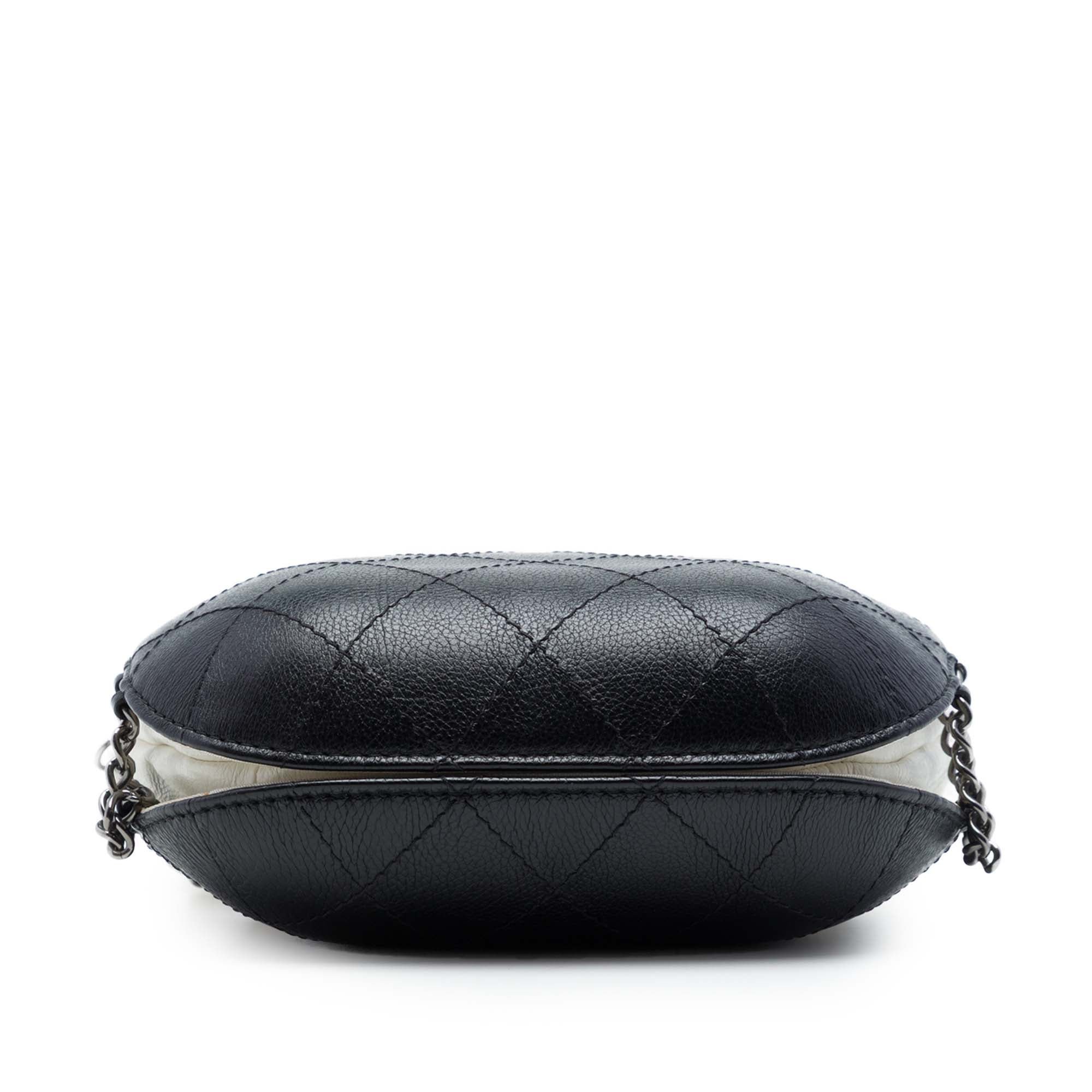 Chanel Small Bicolor Quilted Calfskin Gabrielle Bucket Bag - image 3