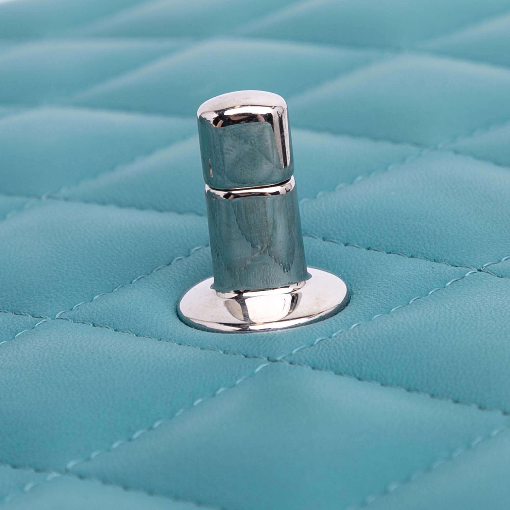 Chanel Jumbo Classic Lambskin Double Flap