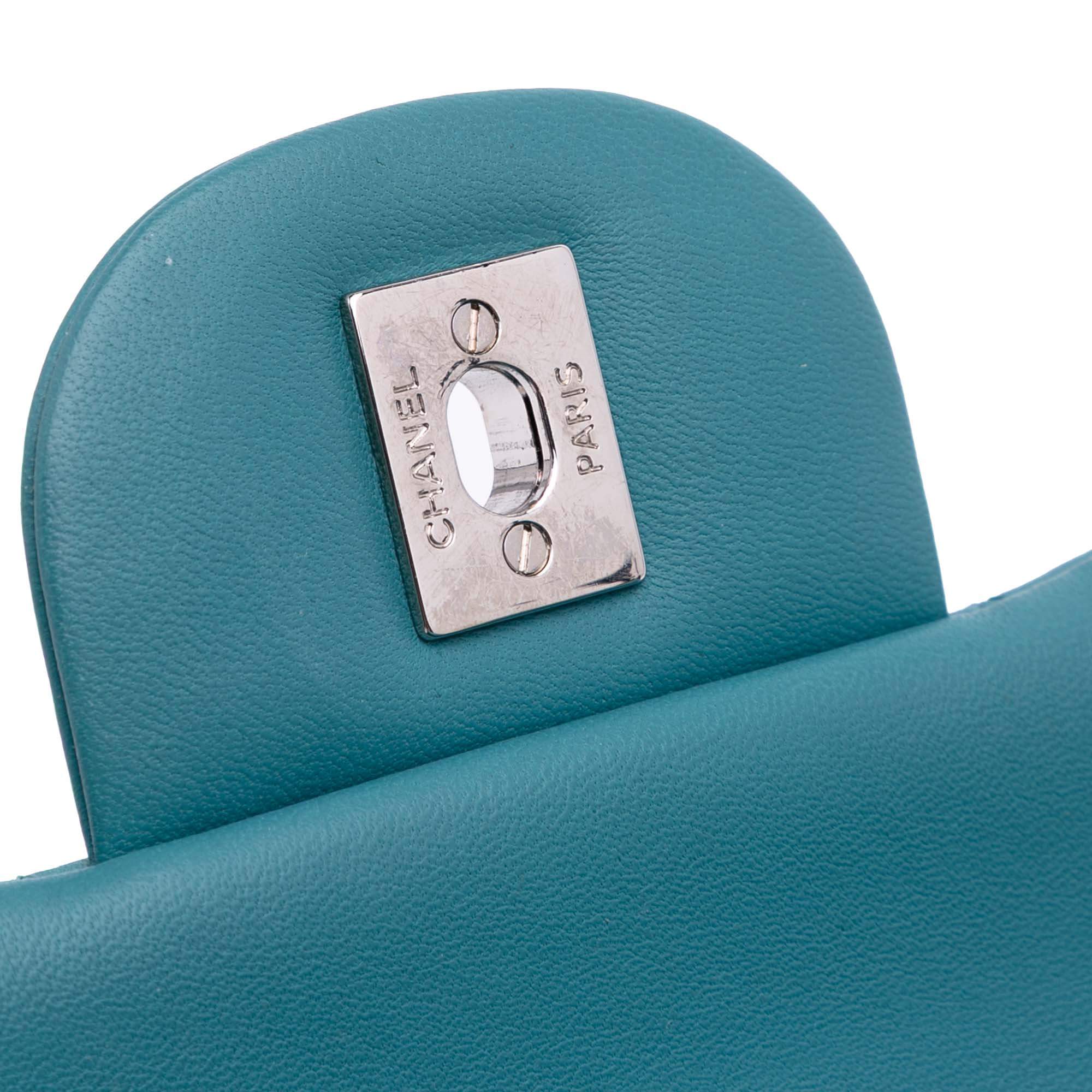 Chanel Jumbo Classic Lambskin Double Flap