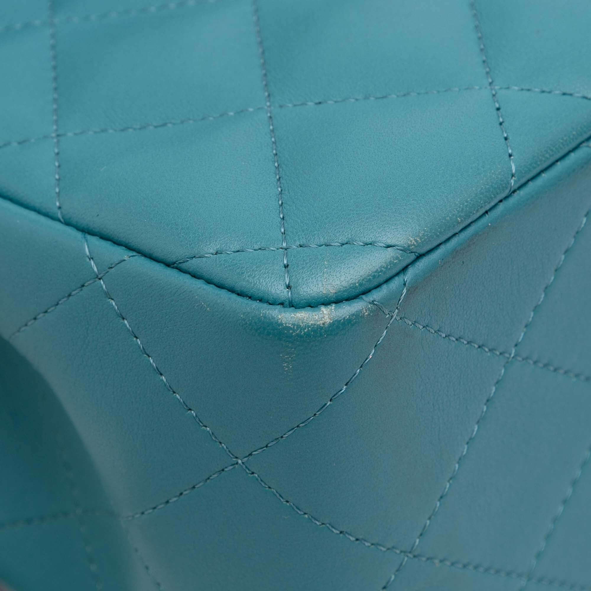 Chanel Jumbo Classic Lambskin Double Flap