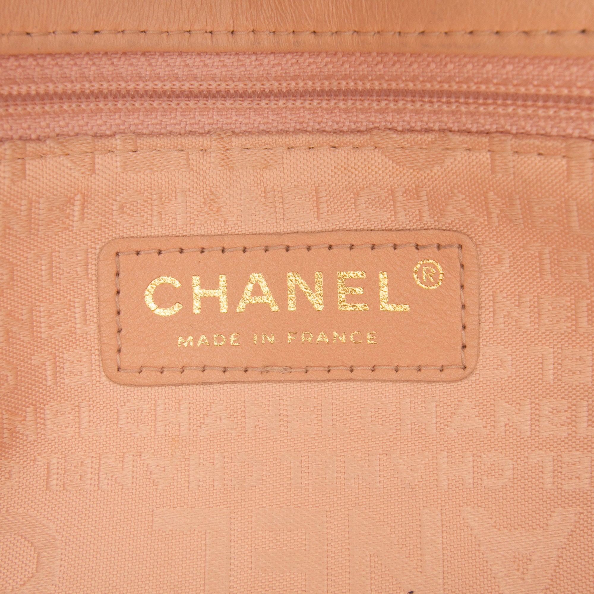 Chanel Silk and Lambskin Coco Mademoiselle Scarf Flap - image 5