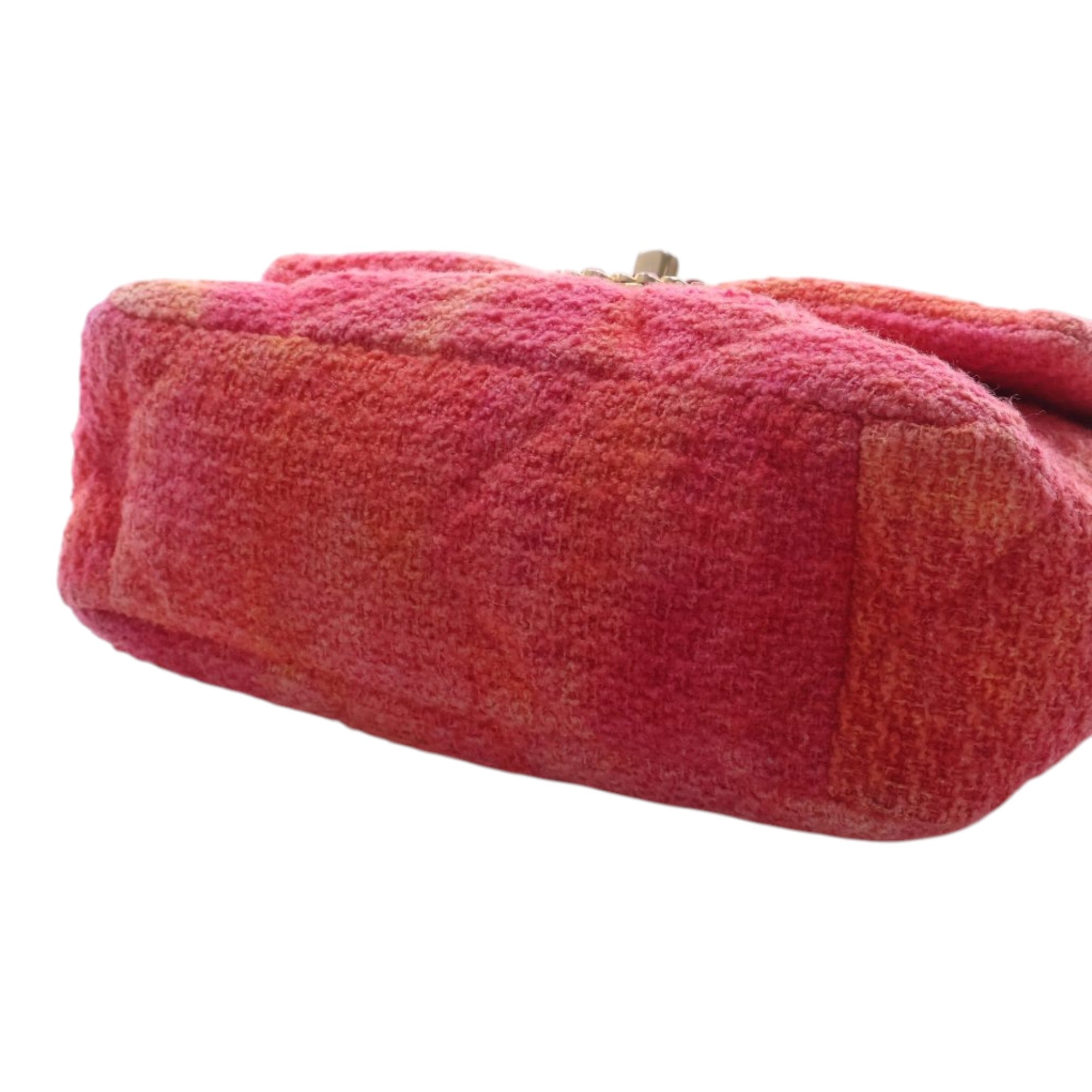 Chanel Medium Tweed Ombre 19 Flap - image 13