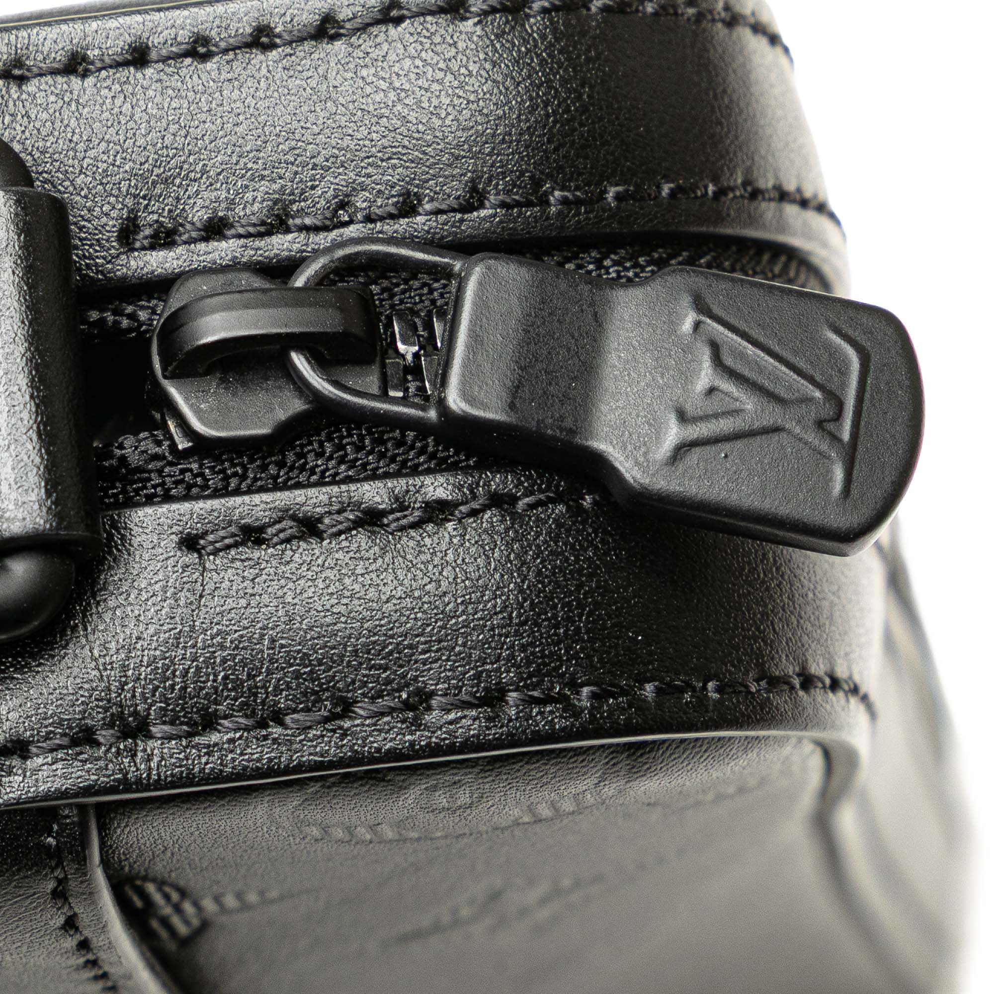 Louis Vuitton Monogram Shadow Duo Messenger - image 7