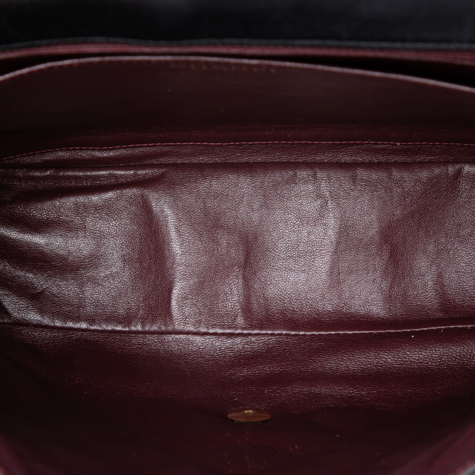 Chanel Maxi Classic Lambskin Single Flap - image 4