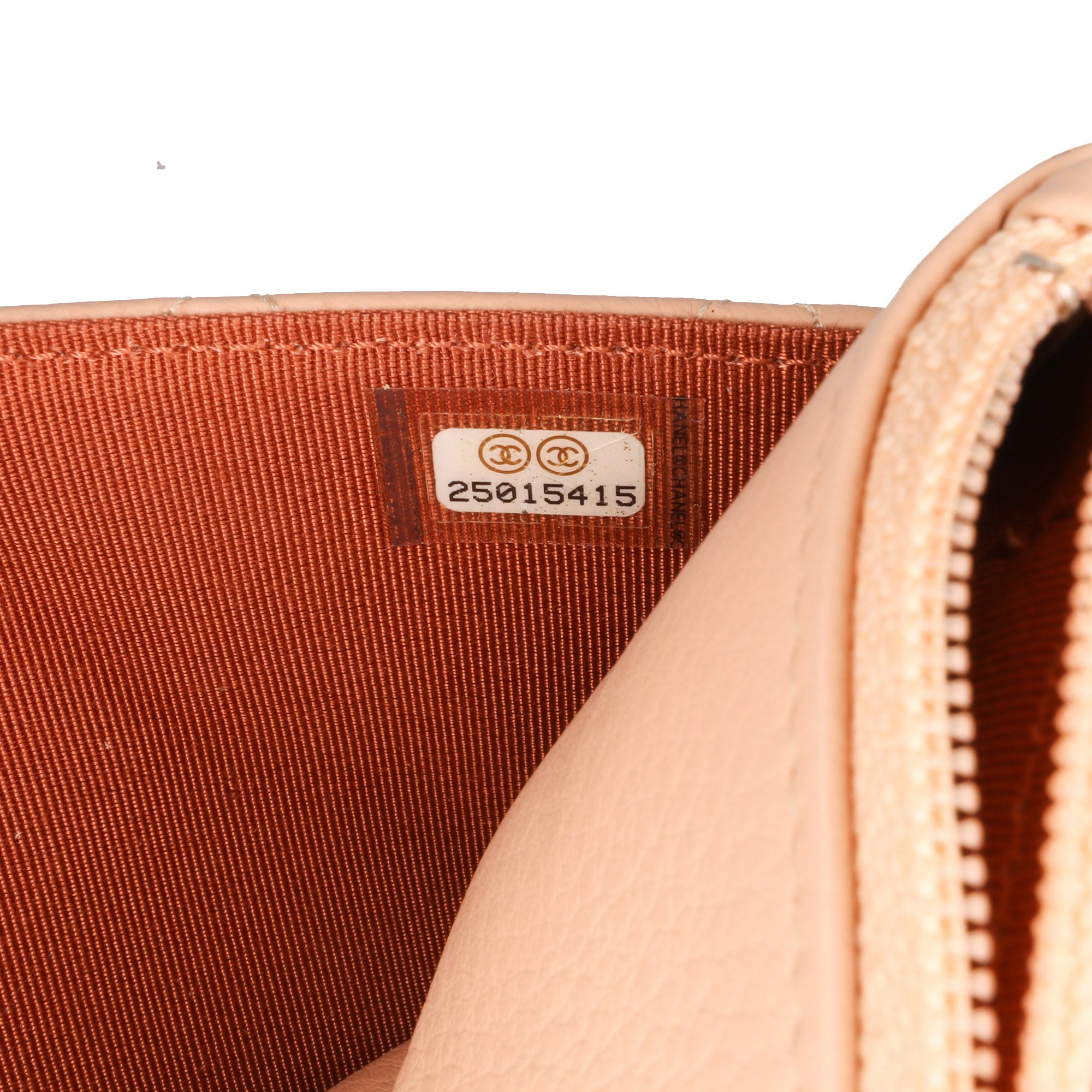 Chanel CC Quilted Calfskin Archi Chic Wallet On Chain - image 6