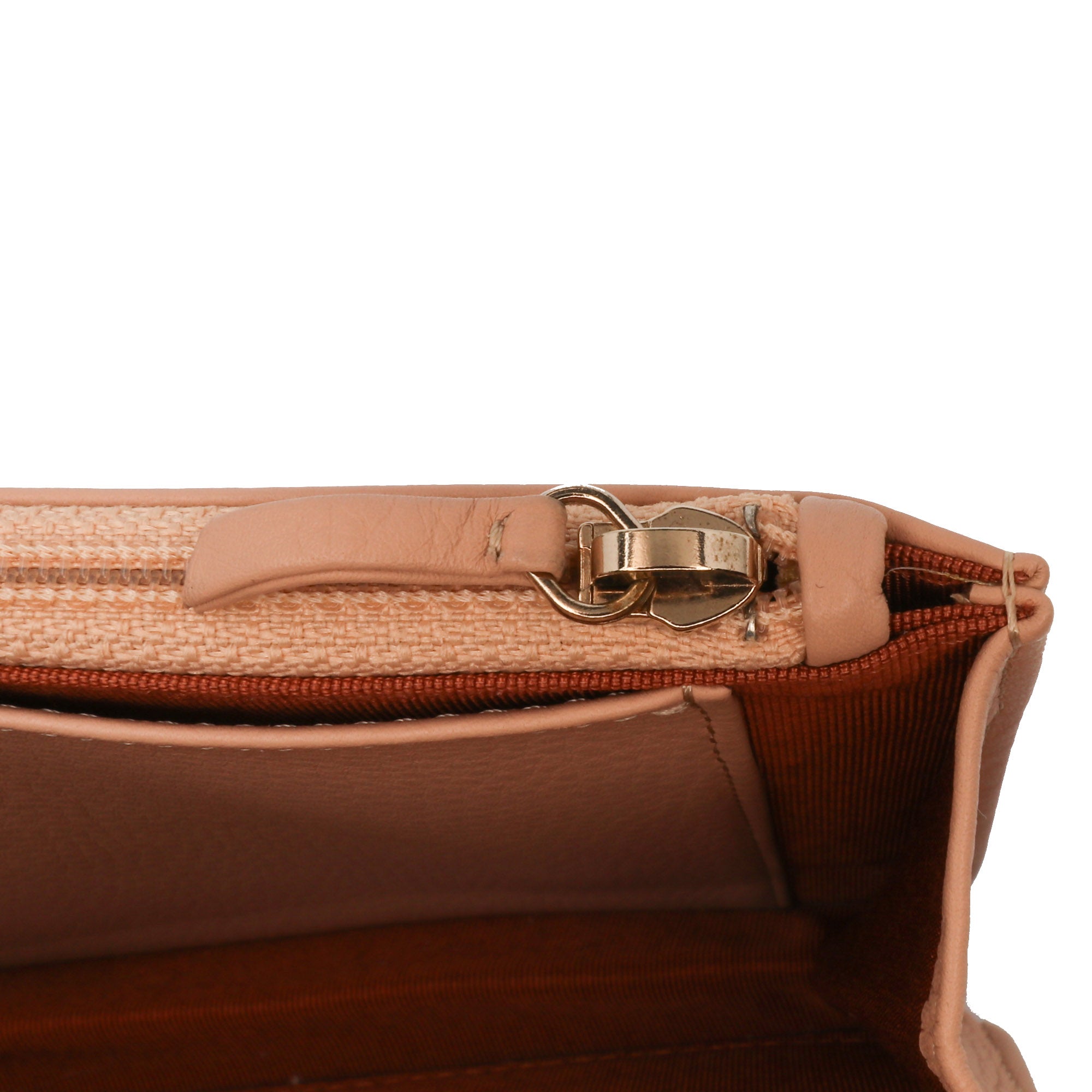 Chanel CC Quilted Calfskin Archi Chic Wallet On Chain - image 9