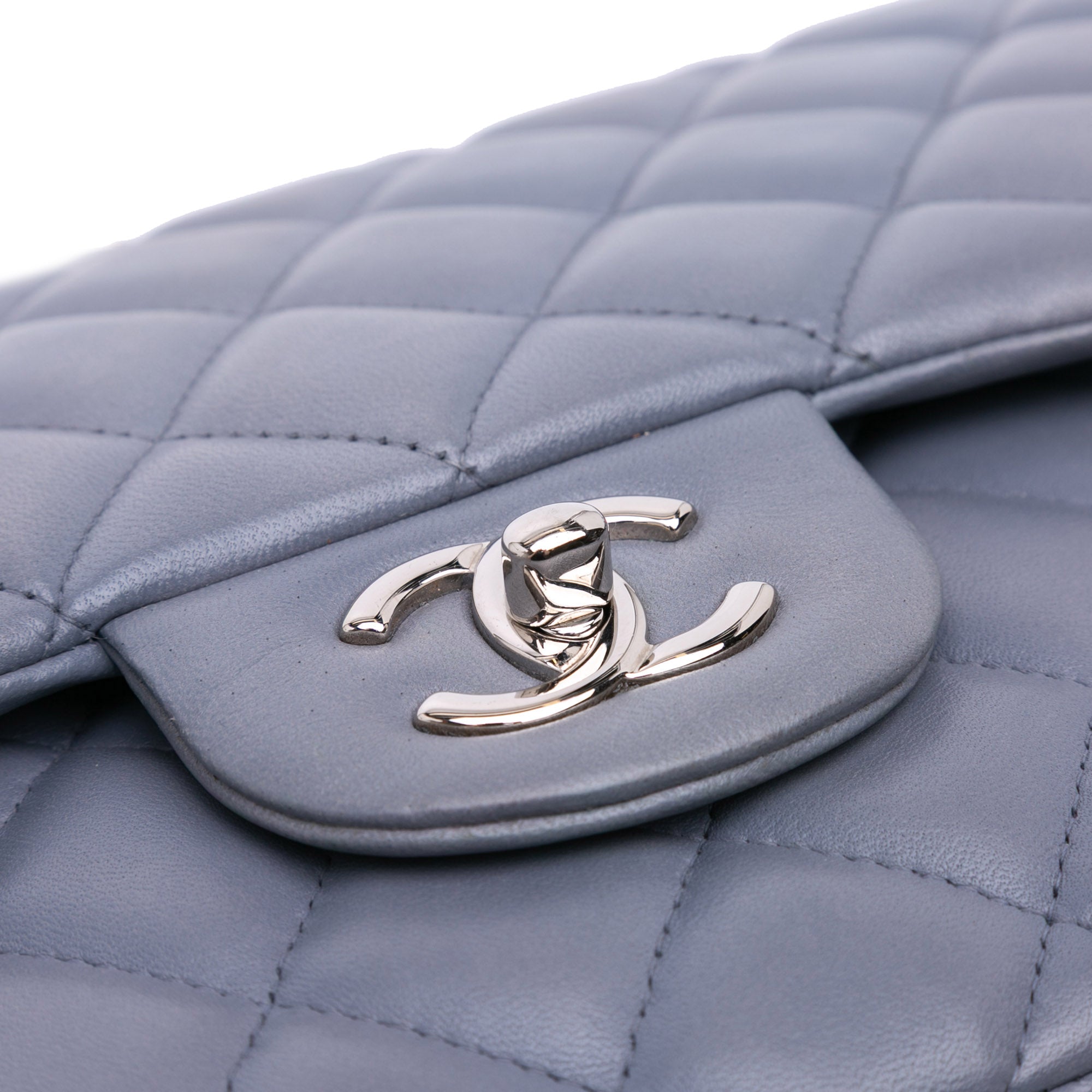 Chanel Jumbo Classic Lambskin Double Flap - image 8