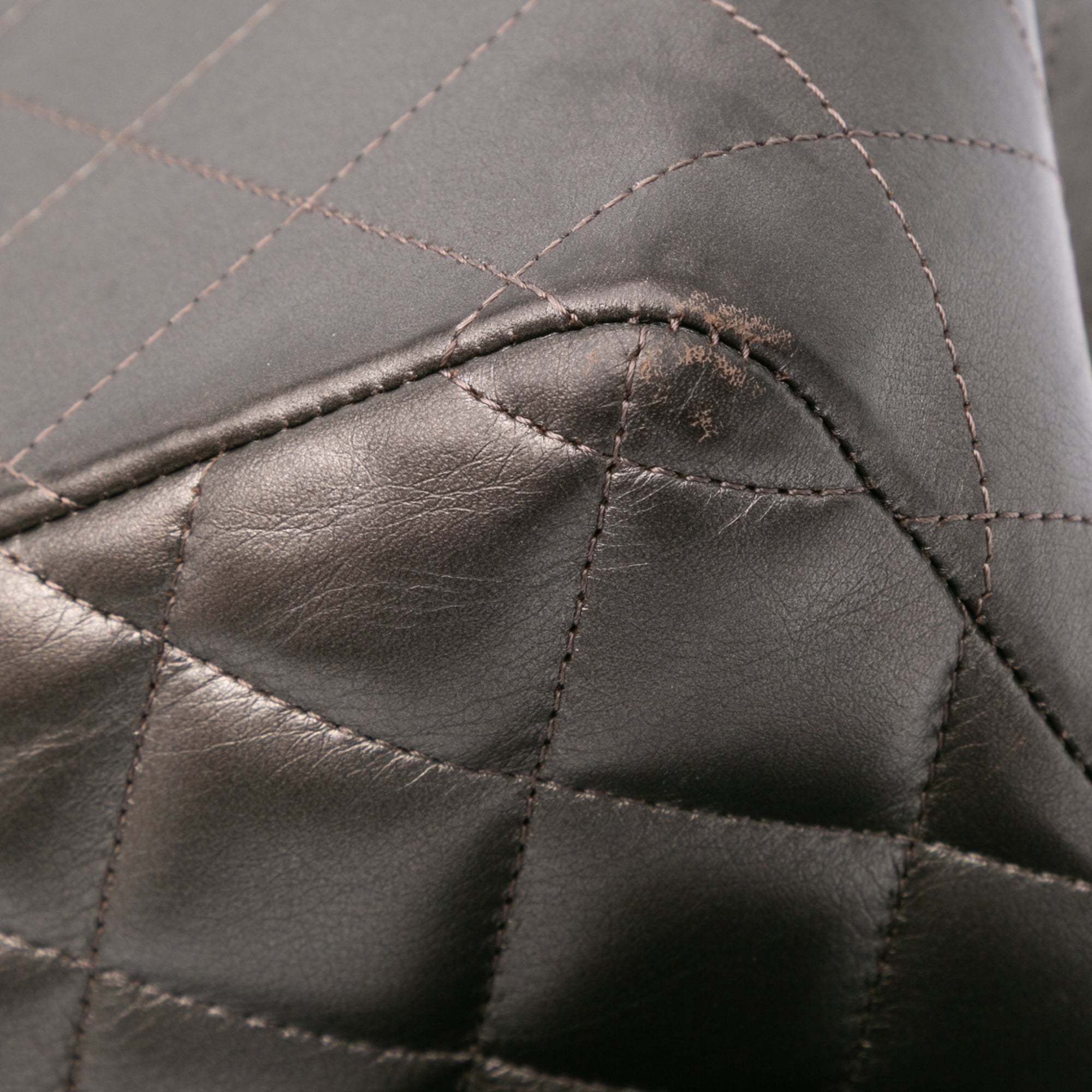Chanel Jumbo Classic Lambskin Double Flap - image 9