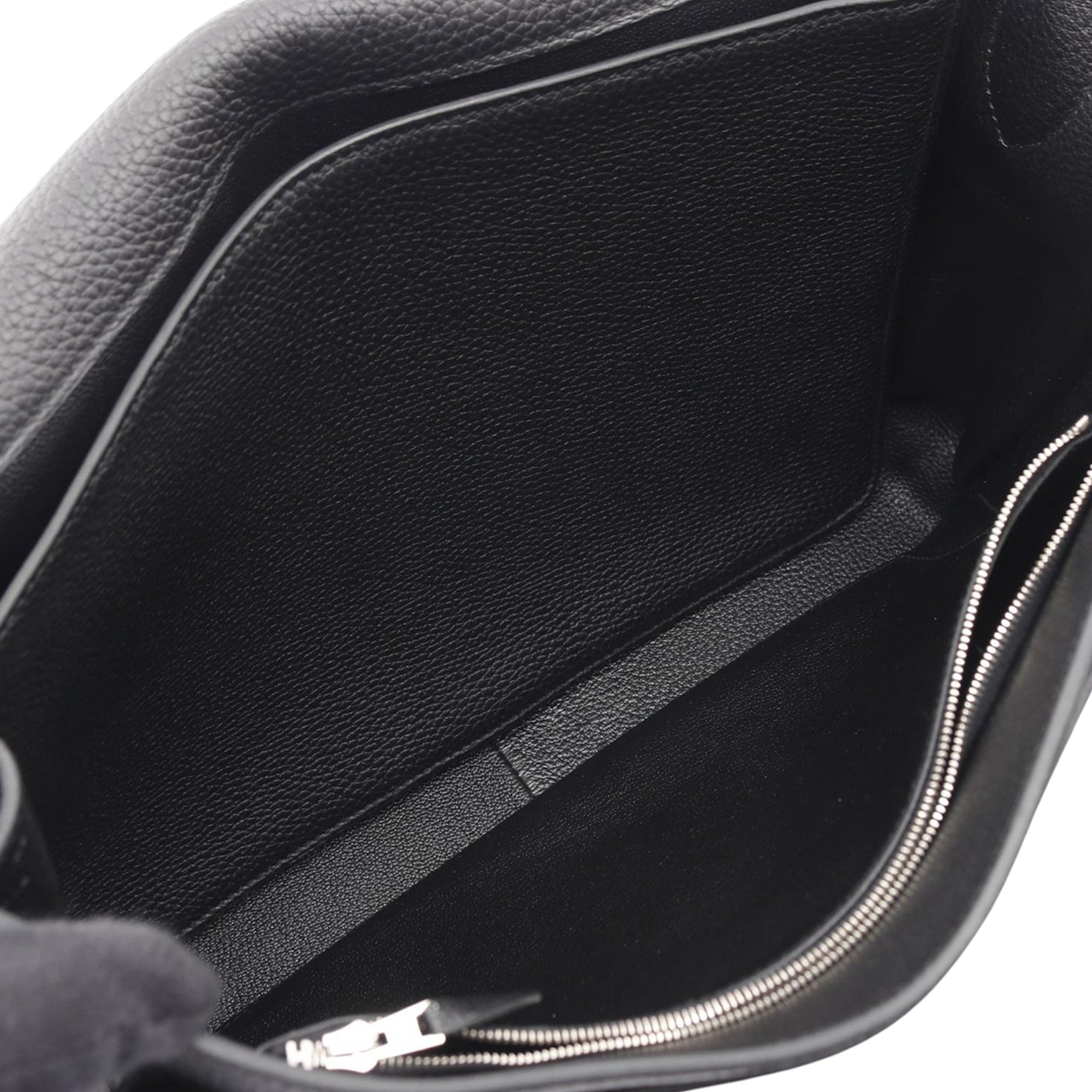 Hermès Clemence Steve 35 - image 3