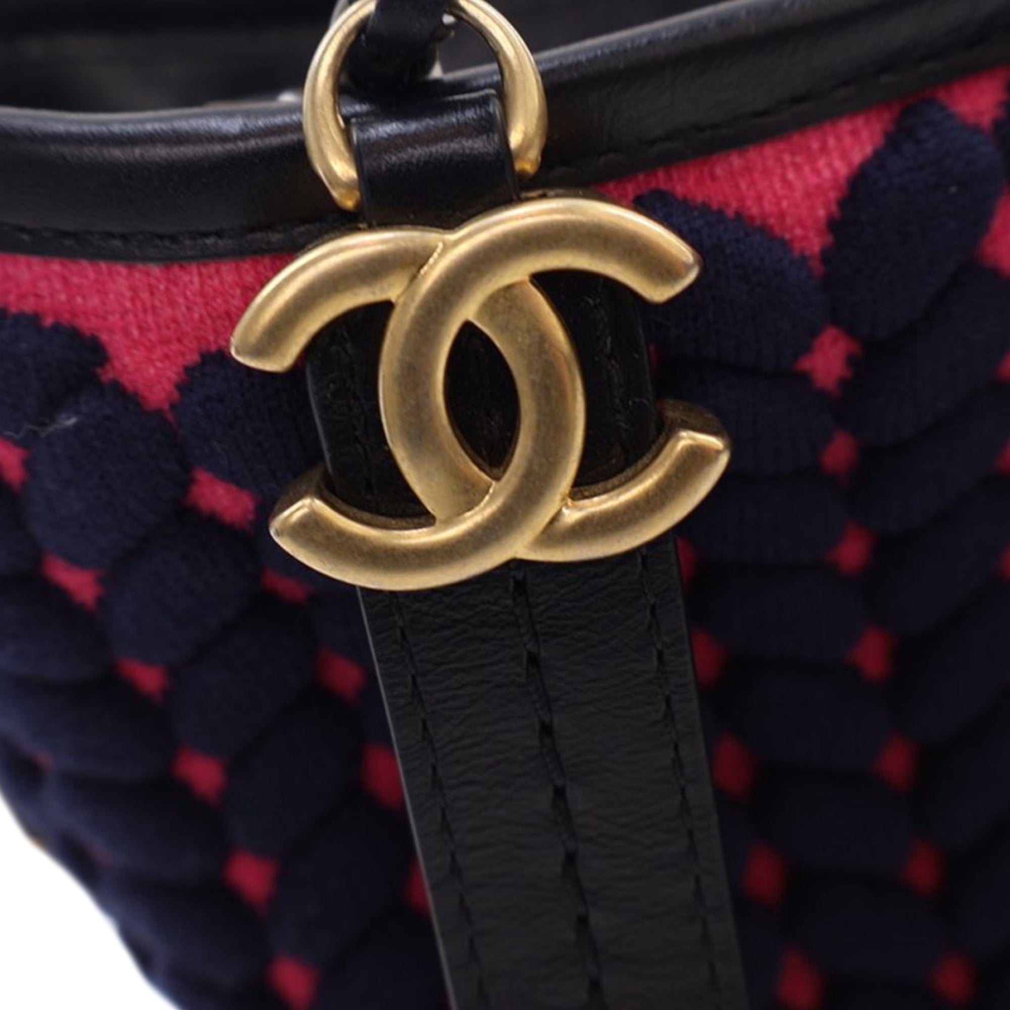 Chanel Small Knit and Calfskin Gabrielle Hobo - image 11