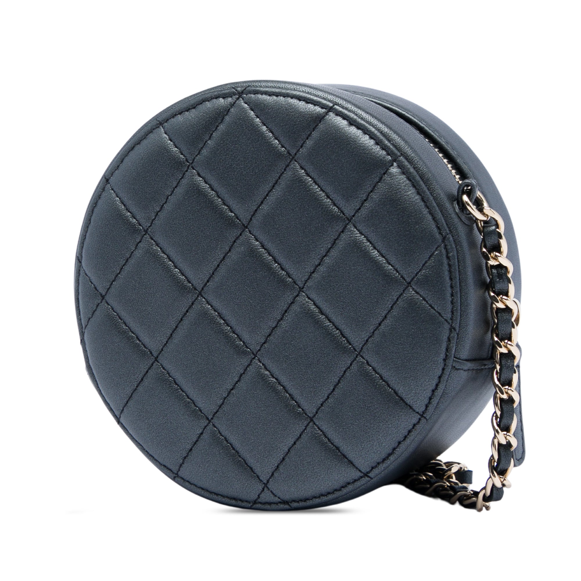 Chanel CC Quilted Iridescent Lambskin Pearl Round Clutch with Chain - image 2
