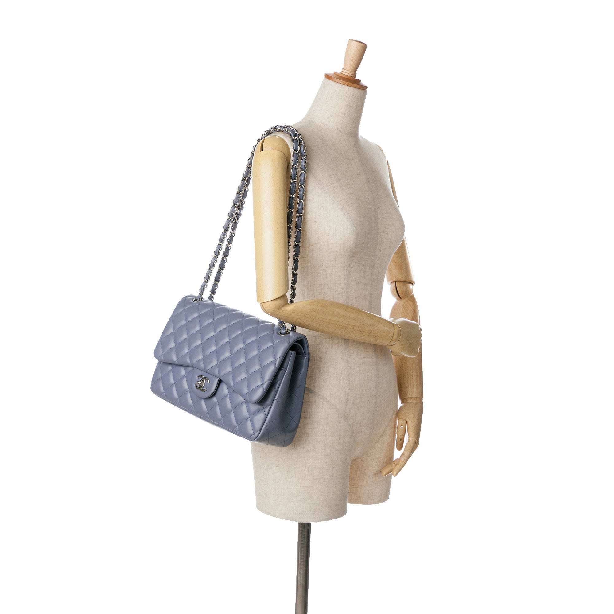 Chanel Jumbo Classic Lambskin Double Flap - image 10