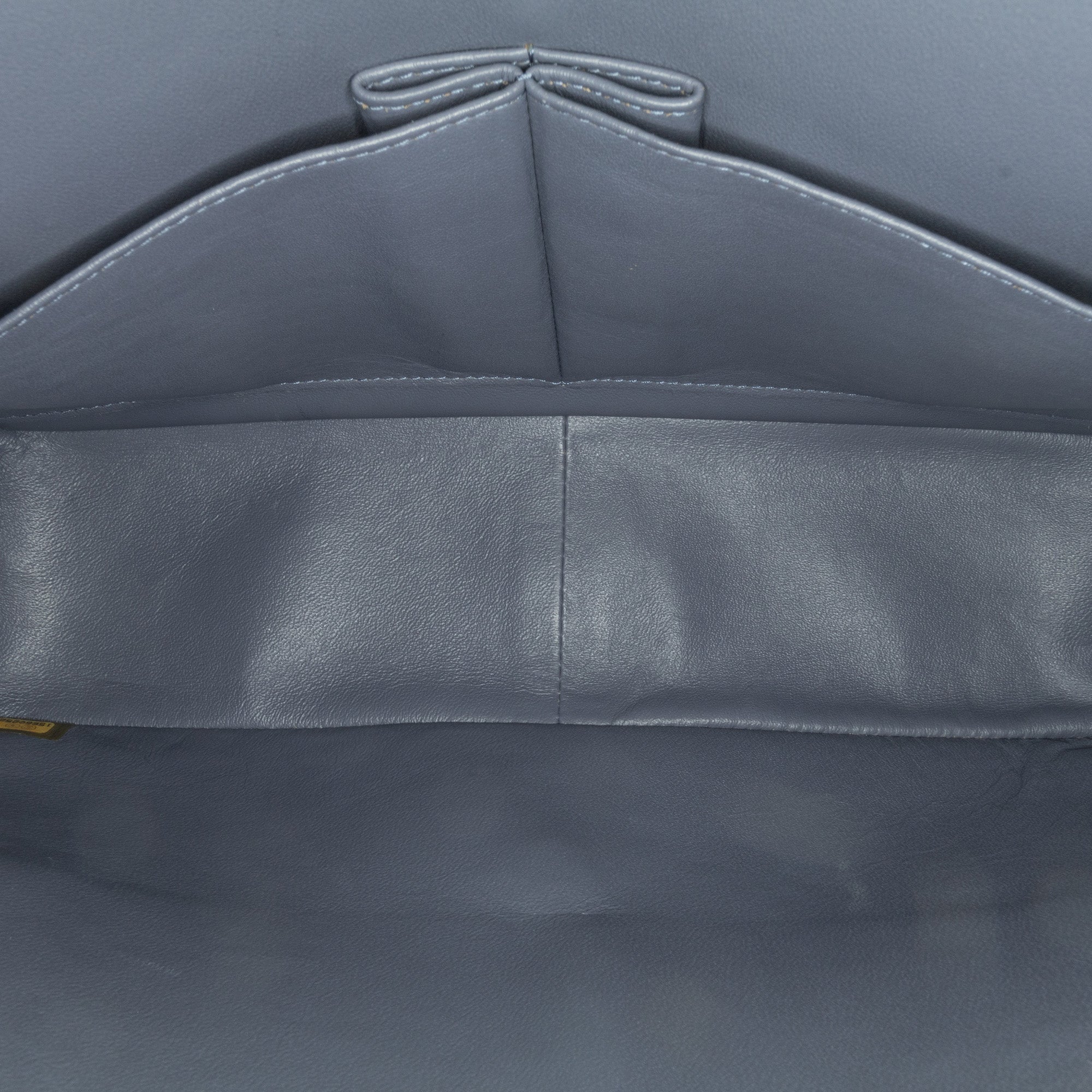 Chanel Jumbo Classic Lambskin Double Flap - image 4